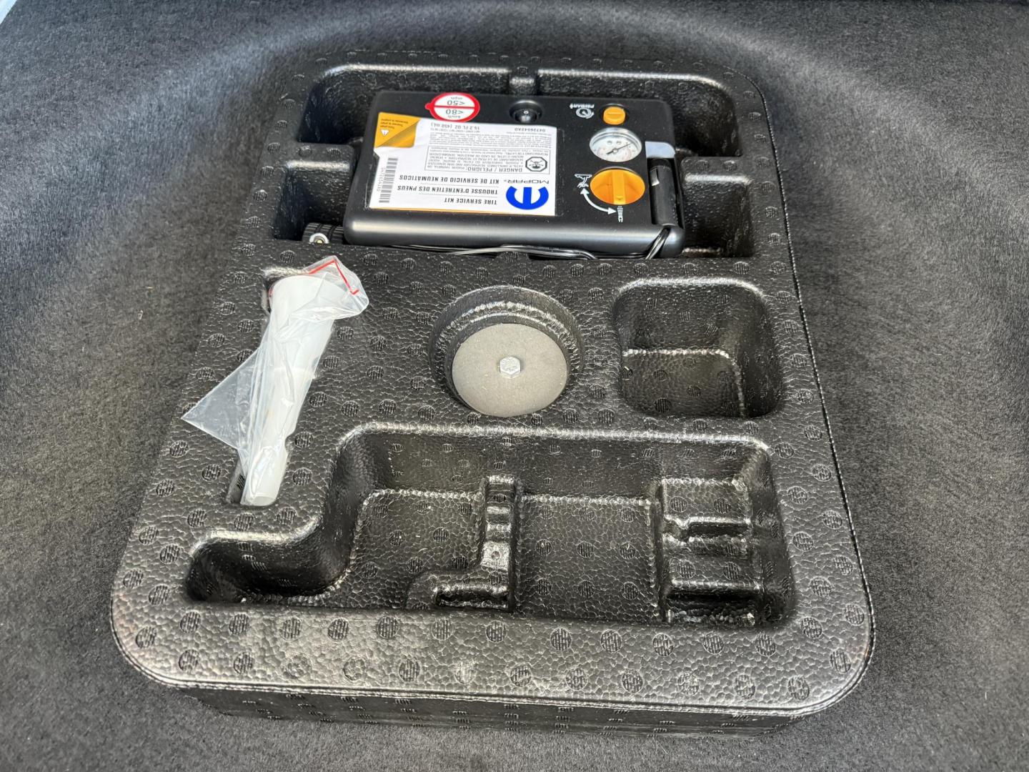 2019 Blue /White Jeep Compass Latitude 4WD (3C4NJDBB6KT) with an 2.4L I4 DOHC 16V engine, Automatic transmission, located at 11115 Chardon Rd. , Chardon, OH, 44024, (440) 214-9705, 41.580246, -81.241943 - 2019 Jeep Compass Latitude 4WD – Versatile, Comfortable, and Adventure-Ready Explore new roads with confidence in this 2019 Jeep Compass Latitude 4WD. Powered by a fuel-efficient 2.4L I4 MultiAir engine, you’ll enjoy up to 30 MPG highway while benefiting from Jeep’s legendary 4WD capability - Photo#42