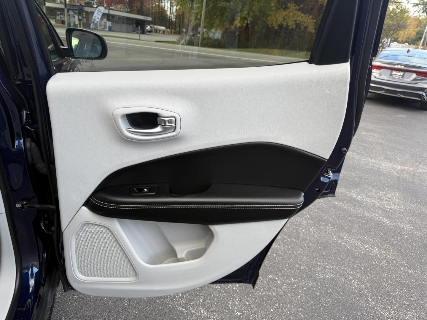 2019 Blue /White Jeep Compass Latitude 4WD (3C4NJDBB6KT) with an 2.4L I4 DOHC 16V engine, Automatic transmission, located at 11115 Chardon Rd. , Chardon, OH, 44024, (440) 214-9705, 41.580246, -81.241943 - 2019 Jeep Compass Latitude 4WD – Versatile, Comfortable, and Adventure-Ready Explore new roads with confidence in this 2019 Jeep Compass Latitude 4WD. Powered by a fuel-efficient 2.4L I4 MultiAir engine, you’ll enjoy up to 30 MPG highway while benefiting from Jeep’s legendary 4WD capability - Photo#46