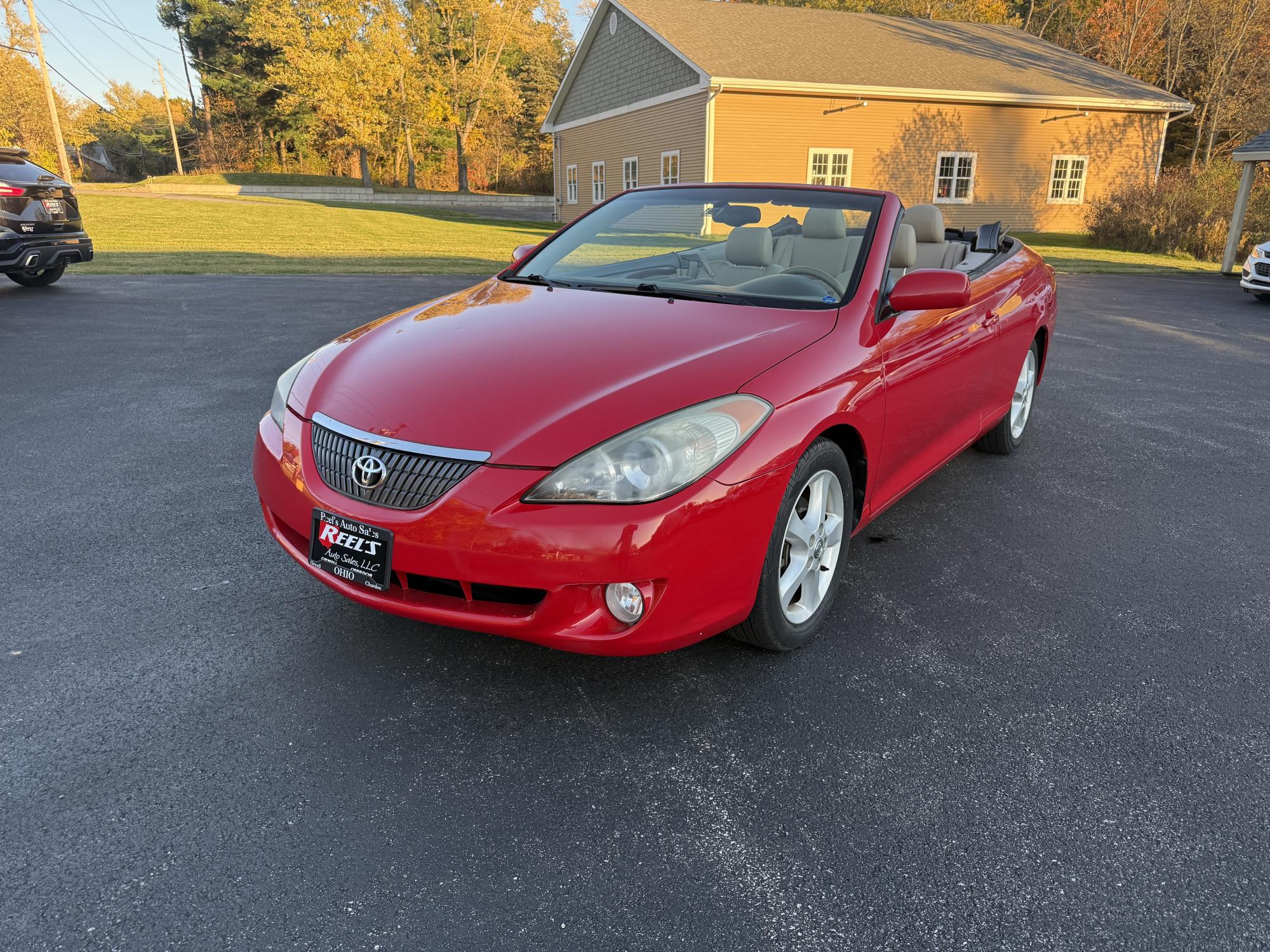 photo of 2005 Toyota Camry Solara XSE Convertible