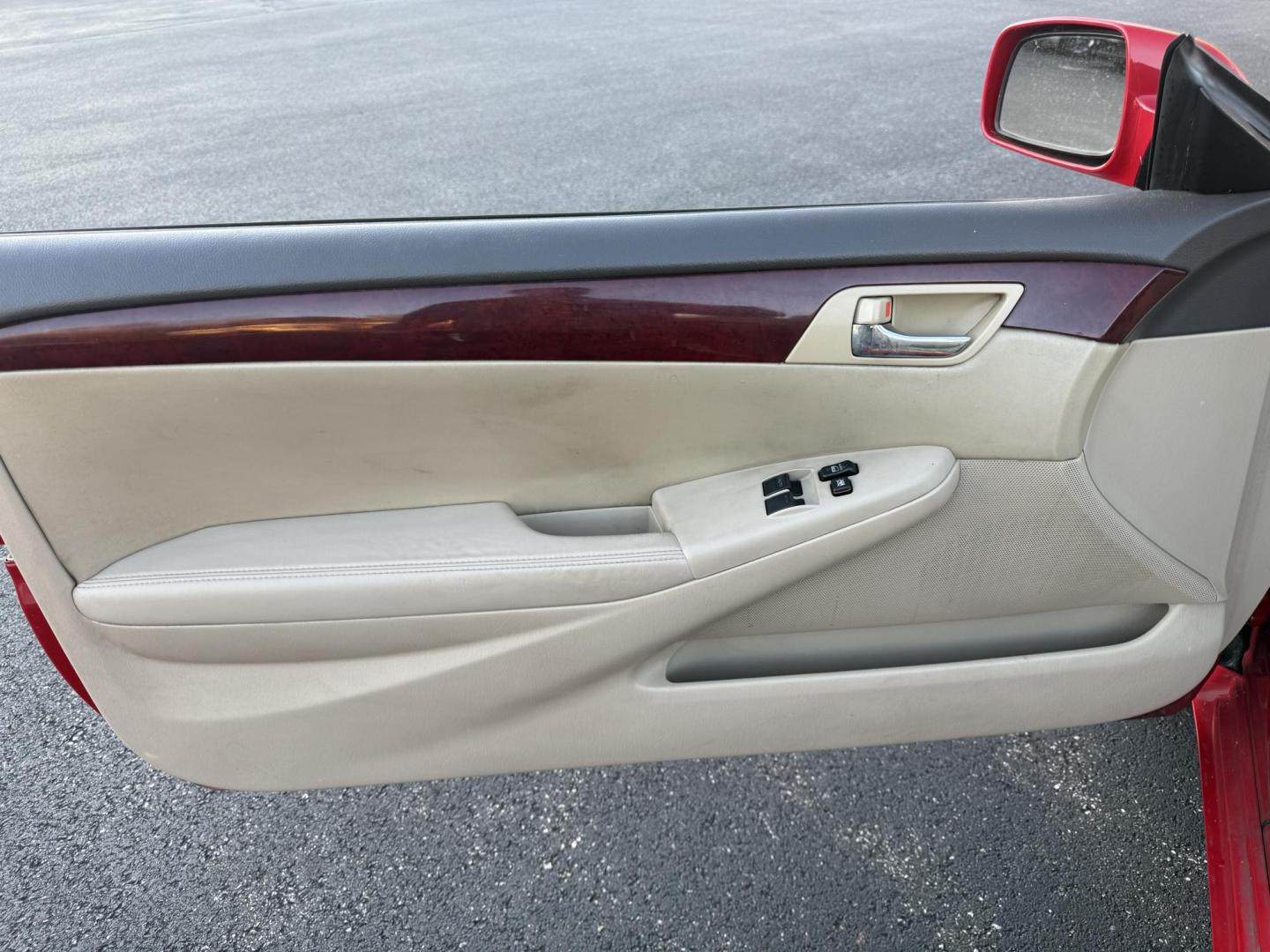 2005 Red /Tan Toyota Camry Solara XSE Convertible (4T1FA38P05U) with an 3.3L V6 DOHC 24V engine, Automatic transmission, located at 11115 Chardon Rd. , Chardon, OH, 44024, (440) 214-9705, 41.580246, -81.241943 - 2005 Toyota Camry Solara XSE – Stylish, Fun, and Loaded with Premium Features Turn heads in this sleek 2005 Toyota Camry Solara XSE. Powered by a smooth 3.3L V6 engine paired with a 5-speed automatic transmission, this sporty convertible offers a thrilling drive with the convenience of a power - Photo#16