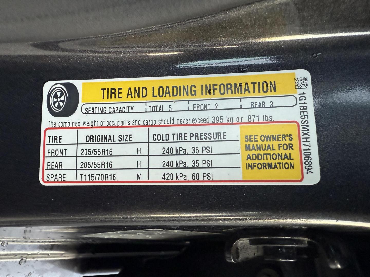 2017 Gray /Black Chevrolet Cruze LT Auto (1G1BE5SMXH7) with an 1.4L I4 DOHC 16V TURBO engine, Automatic transmission, located at 11115 Chardon Rd. , Chardon, OH, 44024, (440) 214-9705, 41.580246, -81.241943 - 2017 Chevrolet Cruze LT – Turbocharged Efficiency, Modern Comfort, and Smart Technology Experience a blend of spirited performance and fuel-saving efficiency in this 2017 Chevrolet Cruze LT. Its 1.4L EcoTec turbocharged engine and 6-speed automatic transmission deliver a fun drive and outstandi - Photo#21