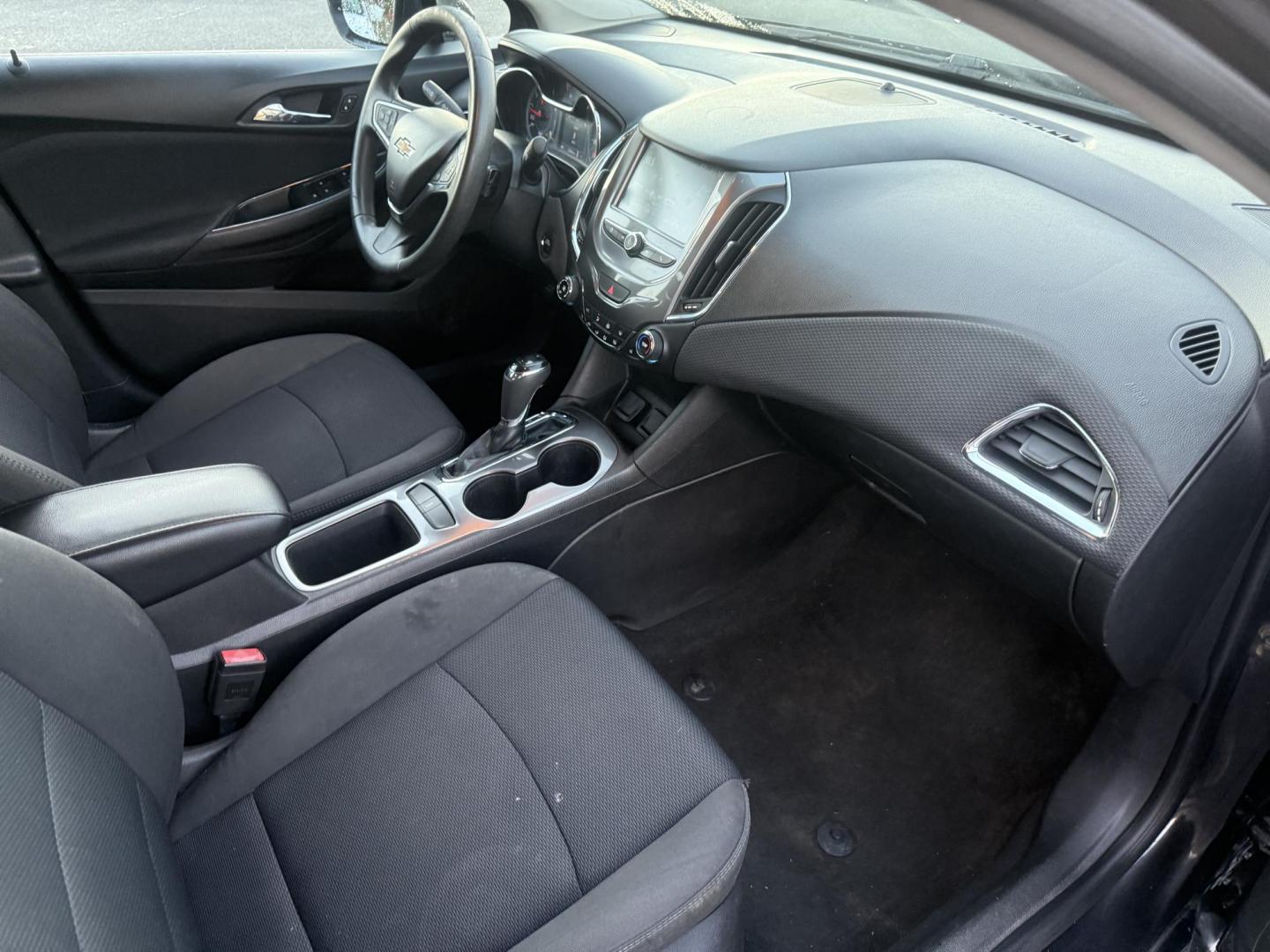 2017 Gray /Black Chevrolet Cruze LT Auto (1G1BE5SMXH7) with an 1.4L I4 DOHC 16V TURBO engine, Automatic transmission, located at 11115 Chardon Rd. , Chardon, OH, 44024, (440) 214-9705, 41.580246, -81.241943 - 2017 Chevrolet Cruze LT – Turbocharged Efficiency, Modern Comfort, and Smart Technology Experience a blend of spirited performance and fuel-saving efficiency in this 2017 Chevrolet Cruze LT. Its 1.4L EcoTec turbocharged engine and 6-speed automatic transmission deliver a fun drive and outstandi - Photo#45