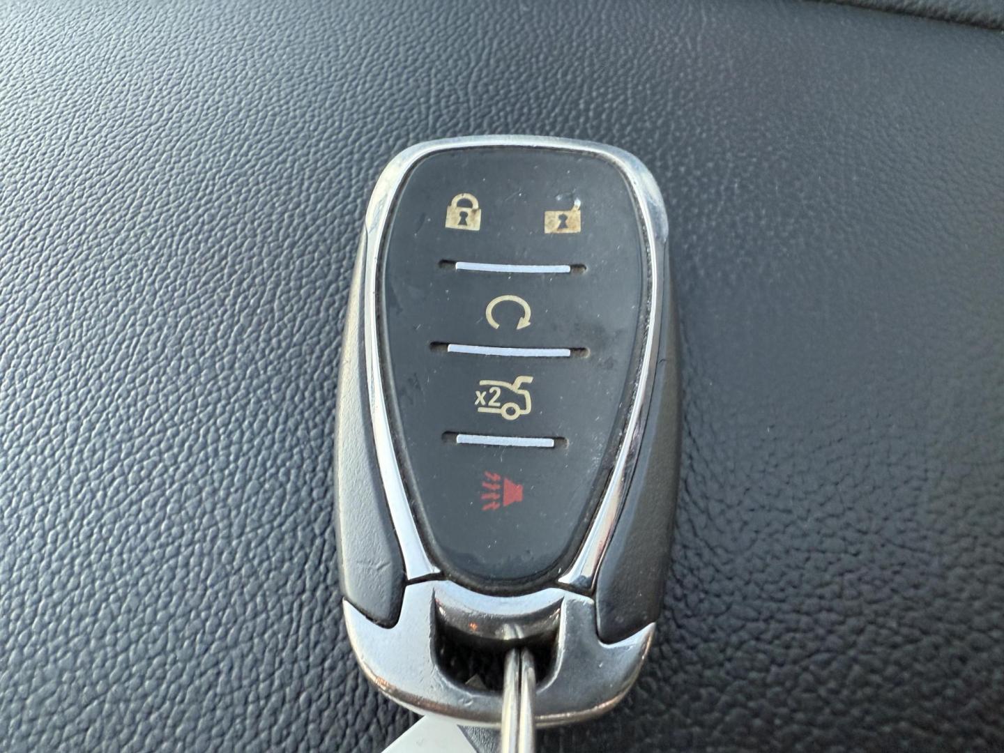 2017 Gray /Black Chevrolet Cruze LT Auto (1G1BE5SMXH7) with an 1.4L I4 DOHC 16V TURBO engine, Automatic transmission, located at 11115 Chardon Rd. , Chardon, OH, 44024, (440) 214-9705, 41.580246, -81.241943 - 2017 Chevrolet Cruze LT – Turbocharged Efficiency, Modern Comfort, and Smart Technology Experience a blend of spirited performance and fuel-saving efficiency in this 2017 Chevrolet Cruze LT. Its 1.4L EcoTec turbocharged engine and 6-speed automatic transmission deliver a fun drive and outstandi - Photo#47