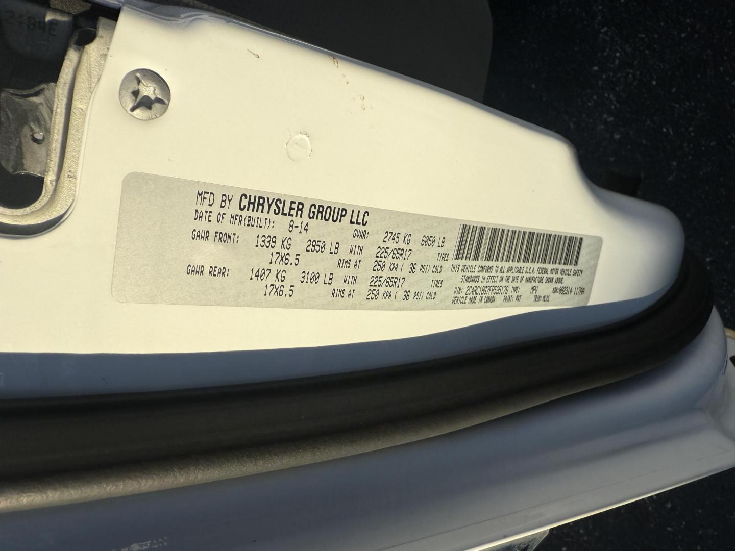 2015 White /Black Chrysler Town & Country Touring (2C4RC1BG7FR) with an 3.6L V6 DOHC 24V FFV engine, Automatic transmission, located at 11115 Chardon Rd. , Chardon, OH, 44024, (440) 214-9705, 41.580246, -81.241943 - Photo#19