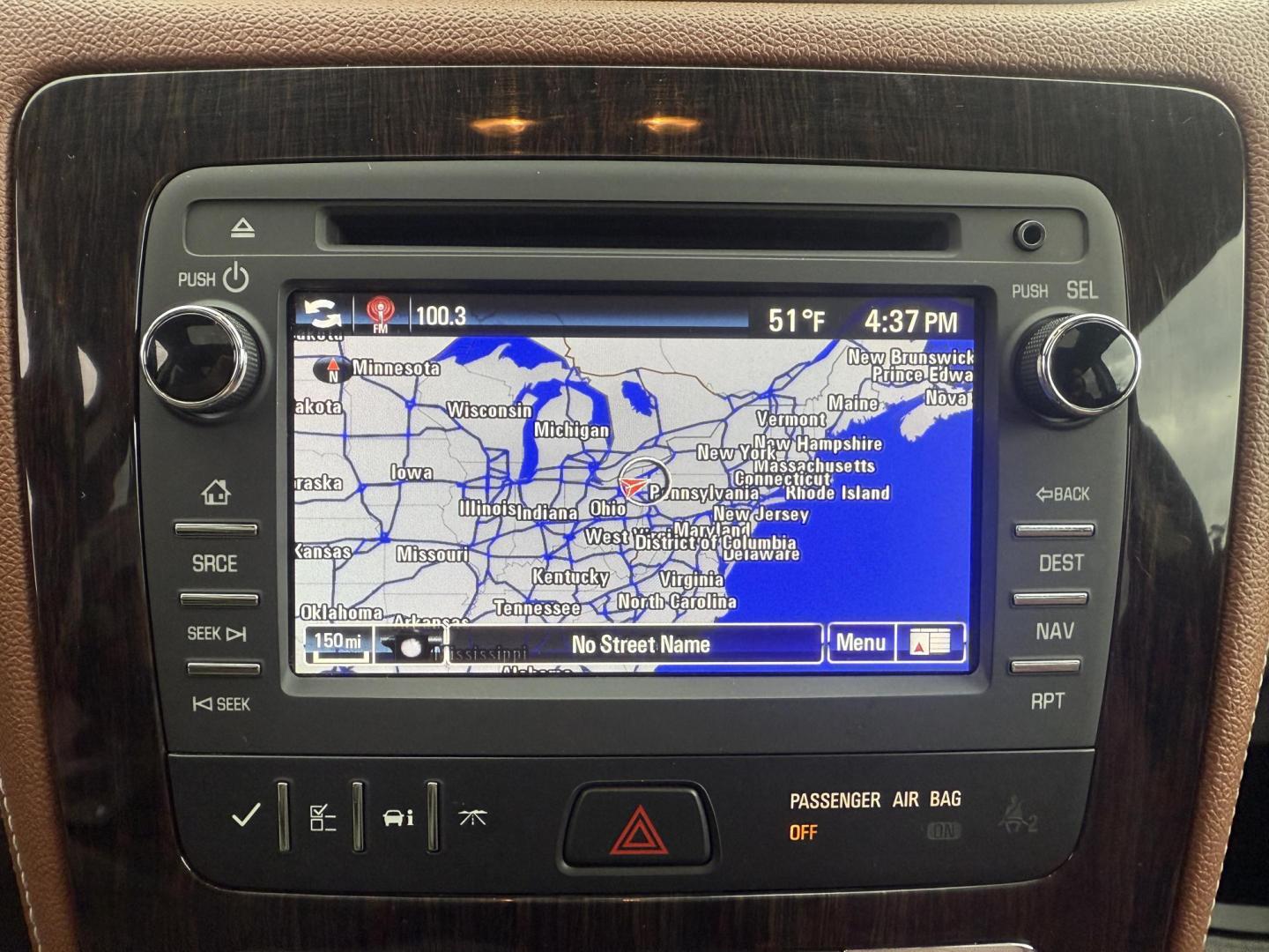 2017 Red /Brown Chevrolet Traverse 2LT AWD (1GNKVHKD3HJ) with an 3.6L V6 DOHC 24V engine, 6A transmission, located at 547 E. Main St., Orwell, OH, 44076, (440) 437-5893, 41.535435, -80.847855 - Photo#28