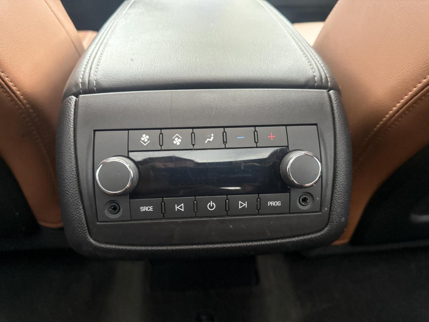 2017 Red /Brown Chevrolet Traverse 2LT AWD (1GNKVHKD3HJ) with an 3.6L V6 DOHC 24V engine, 6A transmission, located at 547 E. Main St., Orwell, OH, 44076, (440) 437-5893, 41.535435, -80.847855 - Photo#38