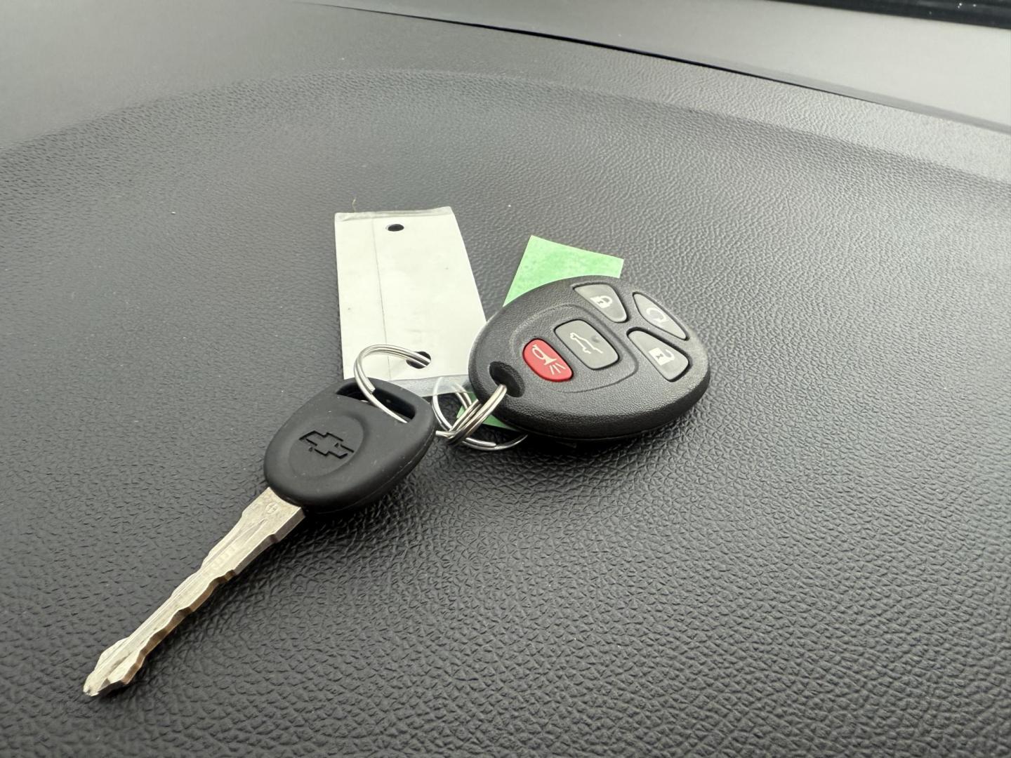 2017 Red /Brown Chevrolet Traverse 2LT AWD (1GNKVHKD3HJ) with an 3.6L V6 DOHC 24V engine, 6A transmission, located at 547 E. Main St., Orwell, OH, 44076, (440) 437-5893, 41.535435, -80.847855 - Photo#49