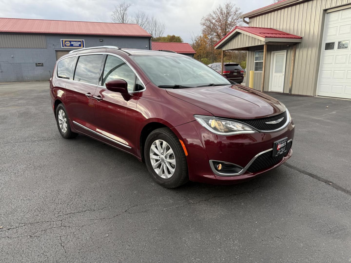 2018 Red /Black Chrysler Pacifica Touring-L Plus (2C4RC1EG7JR) with an 3.6L V6 DOHC 24V engine, Automatic transmission, located at 547 E. Main St., Orwell, OH, 44076, (440) 437-5893, 41.535435, -80.847855 - 2018 Chrysler Pacifica Touring L Plus – Ultimate Family Luxury, Technology, and Versatility Elevate every family adventure in this 2018 Chrysler Pacifica Touring L Plus. Powered by the reliable 3.6L Pentastar V6 engine and a smooth 9-speed automatic transmission, this Pacifica offers up to 28 M - Photo#2