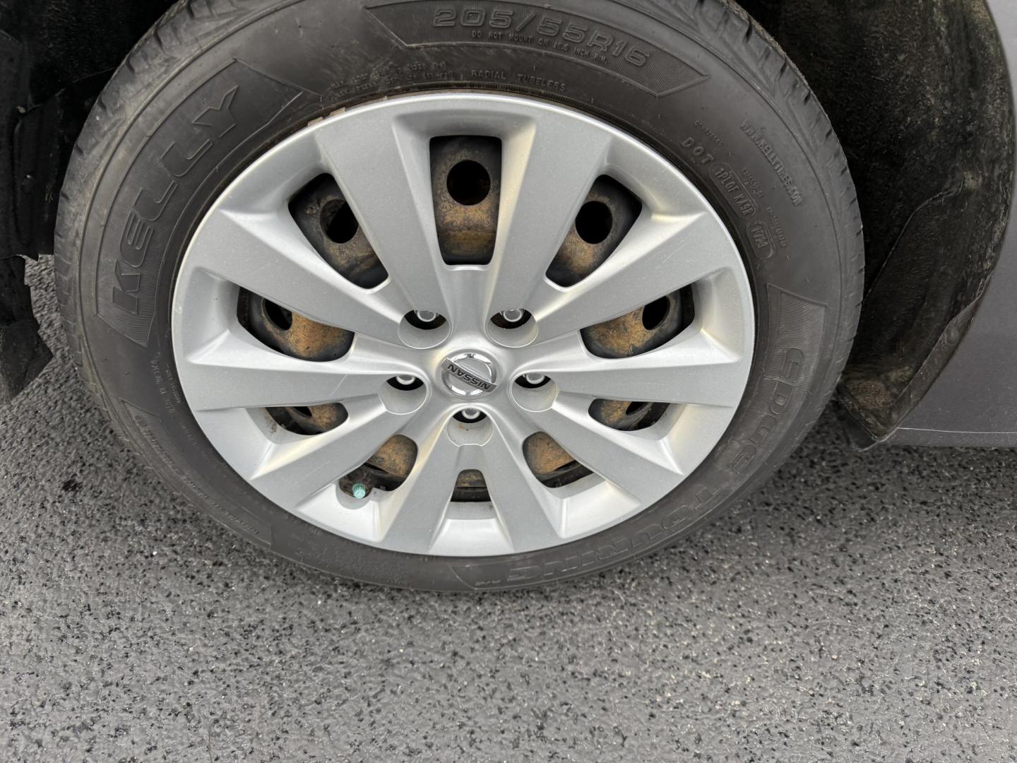 2019 Gray /Black Nissan Sentra S CVT (3N1AB7APXKY) with an 1.8L I4 SFI DOHC 16V engine, Automatic transmission, located at 547 E. Main St., Orwell, OH, 44076, (440) 437-5893, 41.535435, -80.847855 - ONE OWNER – 2019 Nissan Sentra S – Exceptional Efficiency, Modern Tech, and Everyday Confidence Drive smart and save with this 2019 Nissan Sentra S, offering an efficient 1.8L I4 engine that delivers 32 MPG combined and up to 37 MPG highway. With ECO mode, you’ll maximize every mile—perfe - Photo#6