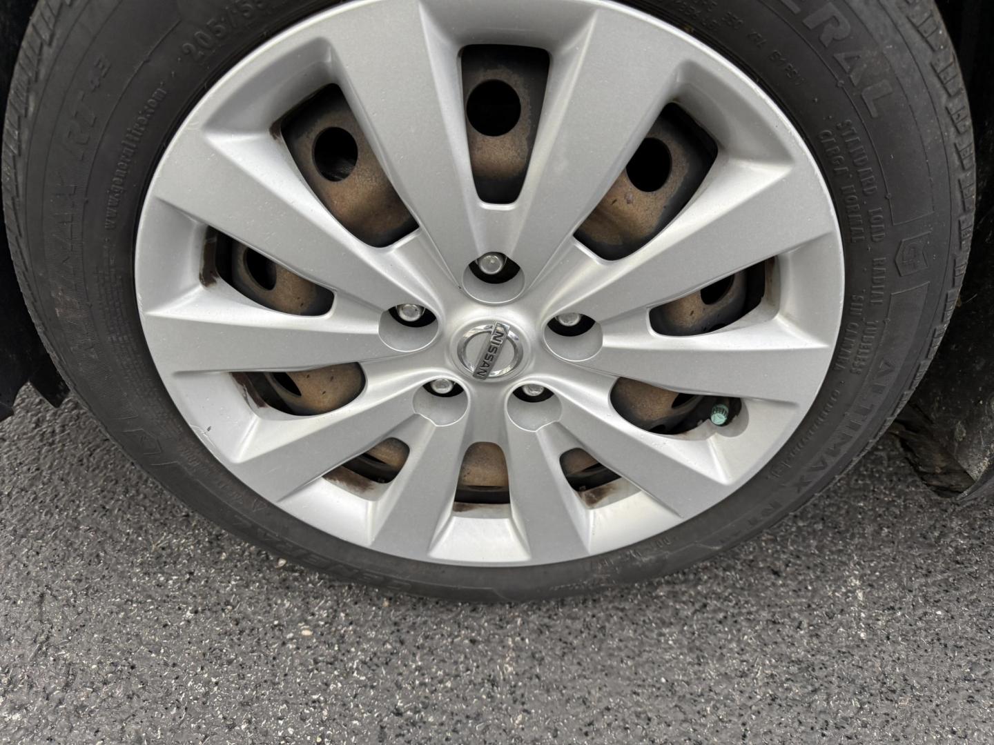 2019 Gray /Black Nissan Sentra S CVT (3N1AB7APXKY) with an 1.8L I4 SFI DOHC 16V engine, Automatic transmission, located at 547 E. Main St., Orwell, OH, 44076, (440) 437-5893, 41.535435, -80.847855 - ONE OWNER – 2019 Nissan Sentra S – Exceptional Efficiency, Modern Tech, and Everyday Confidence Drive smart and save with this 2019 Nissan Sentra S, offering an efficient 1.8L I4 engine that delivers 32 MPG combined and up to 37 MPG highway. With ECO mode, you’ll maximize every mile—perfe - Photo#13