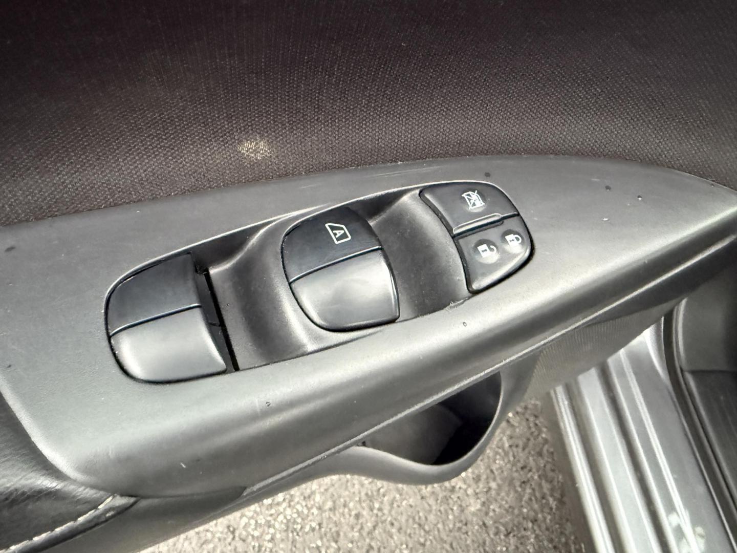 2019 Gray /Black Nissan Sentra S CVT (3N1AB7APXKY) with an 1.8L I4 SFI DOHC 16V engine, Automatic transmission, located at 547 E. Main St., Orwell, OH, 44076, (440) 437-5893, 41.535435, -80.847855 - ONE OWNER – 2019 Nissan Sentra S – Exceptional Efficiency, Modern Tech, and Everyday Confidence Drive smart and save with this 2019 Nissan Sentra S, offering an efficient 1.8L I4 engine that delivers 32 MPG combined and up to 37 MPG highway. With ECO mode, you’ll maximize every mile—perfe - Photo#17