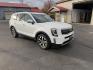 2020 White /Black Kia Telluride S AWD (5XYP6DHC4LG) with an 3.8L V6 DOHC 24V engine, Automatic transmission, located at 547 E. Main St., Orwell, OH, 44076, (440) 437-5893, 41.535435, -80.847855 - 2020 Kia Telluride S AWD – Luxury, Safety, and Power in a Stylish SUV Experience the perfect combination of upscale comfort, advanced safety, and rugged capability in this 2020 Kia Telluride S AWD. Powered by a smooth 3.8L GDI V6 engine and an 8-speed automatic transmission, this SUV delivers c - Photo#2