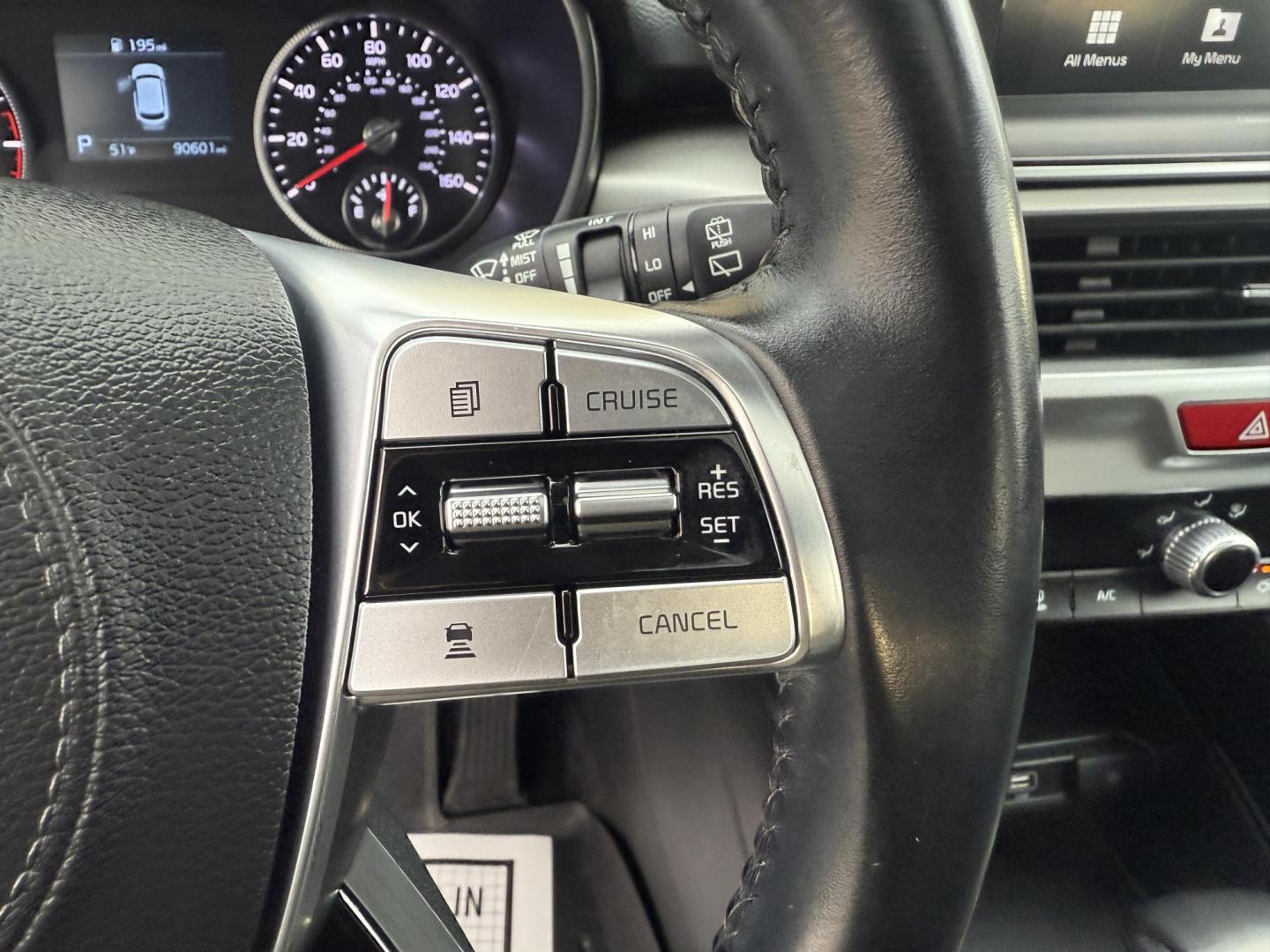 2020 White /Black Kia Telluride S AWD (5XYP6DHC4LG) with an 3.8L V6 DOHC 24V engine, Automatic transmission, located at 547 E. Main St., Orwell, OH, 44076, (440) 437-5893, 41.535435, -80.847855 - 2020 Kia Telluride S AWD – Luxury, Safety, and Power in a Stylish SUV Experience the perfect combination of upscale comfort, advanced safety, and rugged capability in this 2020 Kia Telluride S AWD. Powered by a smooth 3.8L GDI V6 engine and an 8-speed automatic transmission, this SUV delivers c - Photo#23