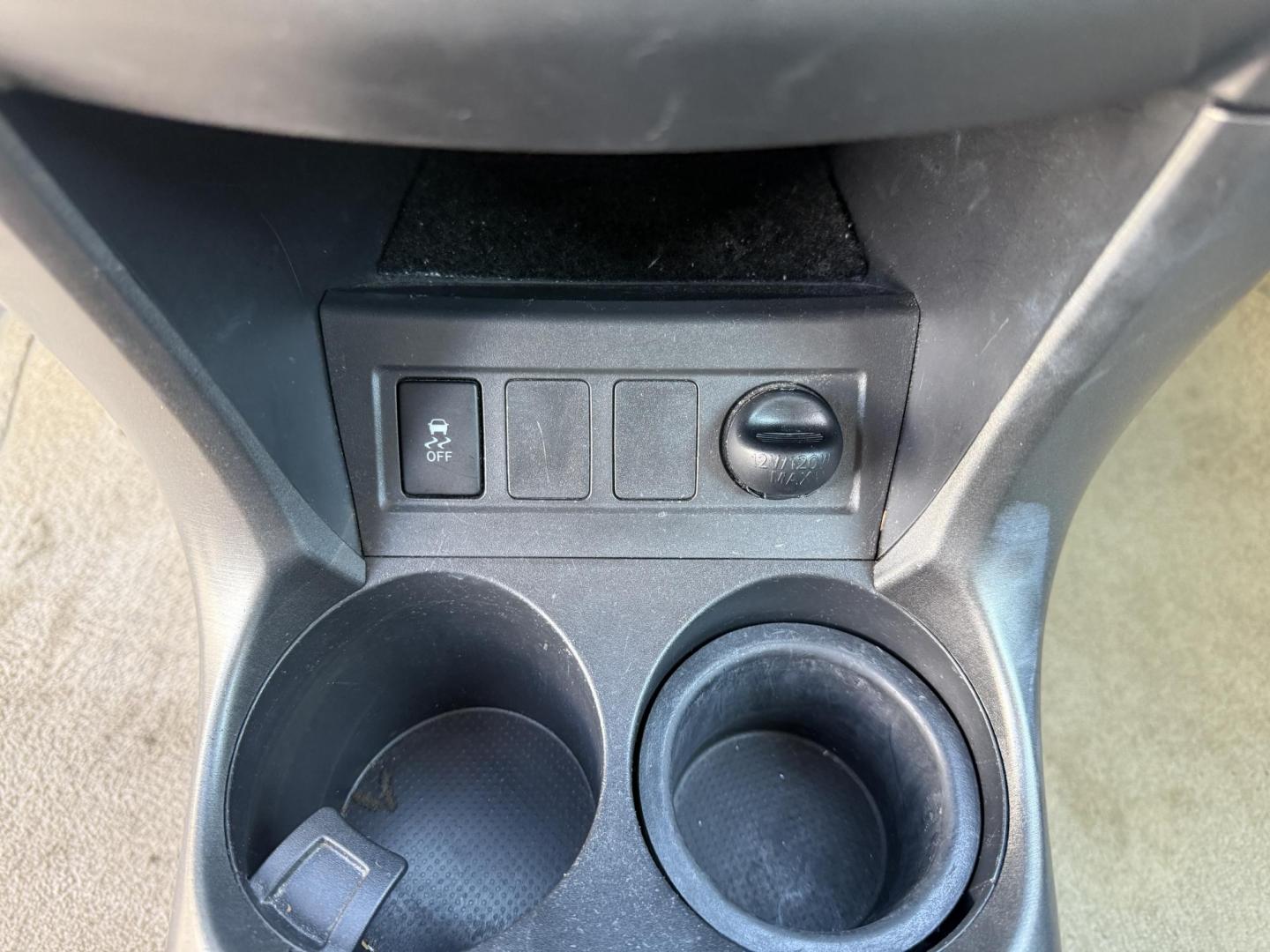 2012 Blue /Tan Toyota RAV4 Base I4 4WD (2T3BF4DV7CW) with an 2.5L I4 DOHC 16V engine, 4-Speed Automatic transmission, located at 11115 Chardon Rd. , Chardon, OH, 44024, (440) 214-9705, 41.580246, -81.241943 - Fresh Trade-In Alert: 2012 Toyota RAV4 Base 4WD – Reliable, Efficient, and Ready for Adventure Discover dependable performance with this 2012 Toyota RAV4 Base 4WD. Powered by a proven 2.5L I4 engine and a smooth 4-speed automatic transmission, this SUV offers an impressive 27 MPG highway, makin - Photo#28