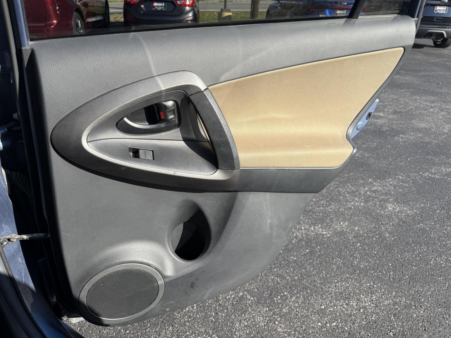 2012 Blue /Tan Toyota RAV4 Base I4 4WD (2T3BF4DV7CW) with an 2.5L I4 DOHC 16V engine, 4-Speed Automatic transmission, located at 11115 Chardon Rd. , Chardon, OH, 44024, (440) 214-9705, 41.580246, -81.241943 - Fresh Trade-In Alert: 2012 Toyota RAV4 Base 4WD – Reliable, Efficient, and Ready for Adventure Discover dependable performance with this 2012 Toyota RAV4 Base 4WD. Powered by a proven 2.5L I4 engine and a smooth 4-speed automatic transmission, this SUV offers an impressive 27 MPG highway, makin - Photo#38