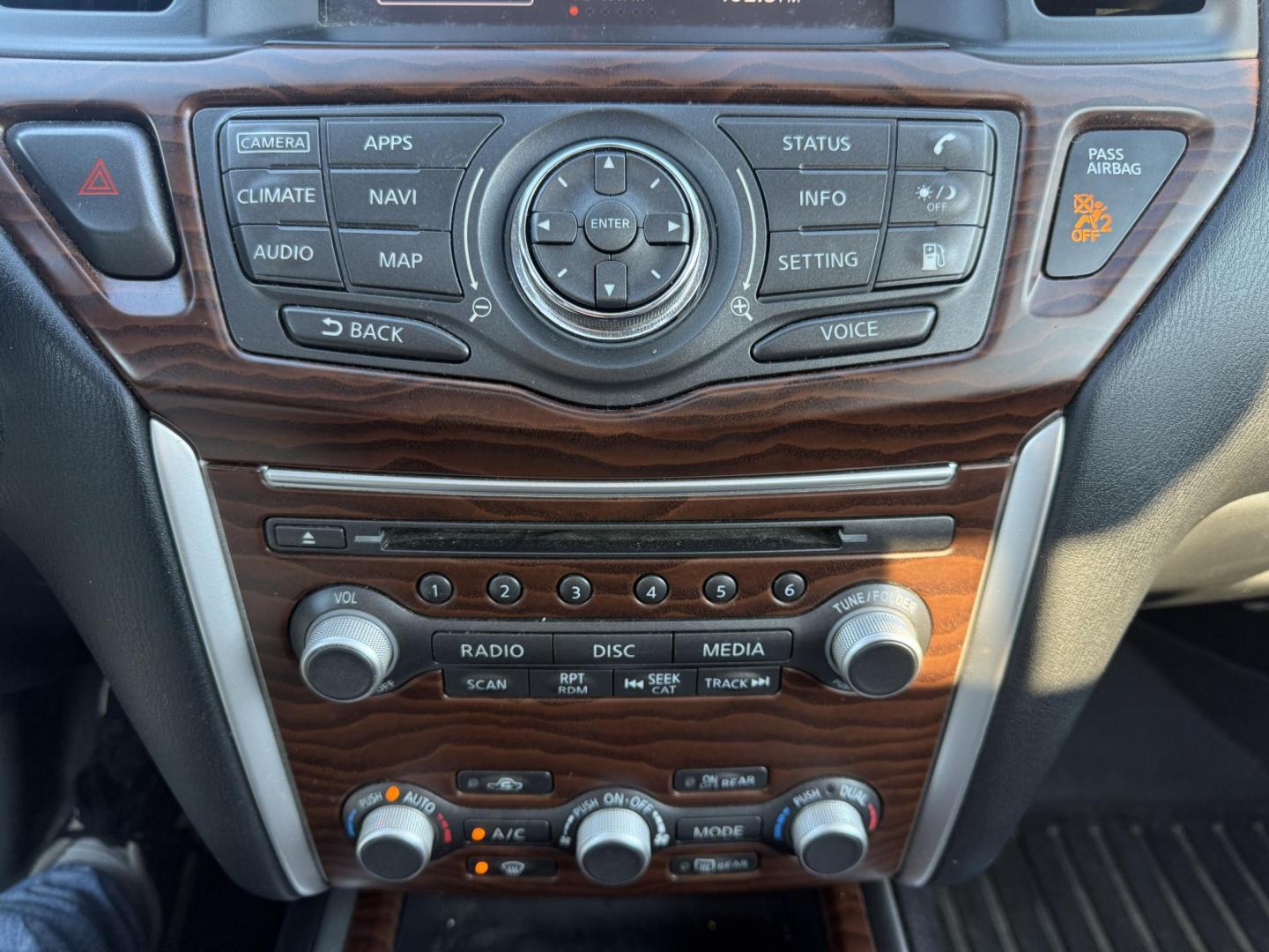 2018 Silver /Black Nissan Pathfinder Platinum 4WD (5N1DR2MM5JC) with an 3.5L V6 DOHC 24V engine, Automatic transmission, located at 547 E. Main St., Orwell, OH, 44076, (440) 437-5893, 41.535435, -80.847855 - 2018 Nissan Pathfinder Platinum 4WD – Luxurious, Capable, and Fully Loaded for Every Adventure Discover the perfect blend of comfort, technology, and power with this 2018 Nissan Pathfinder Platinum 4WD. Equipped with a robust 3.5L V6 engine and a 6,000-pound towing capacity, this SUV is ready t - Photo#32