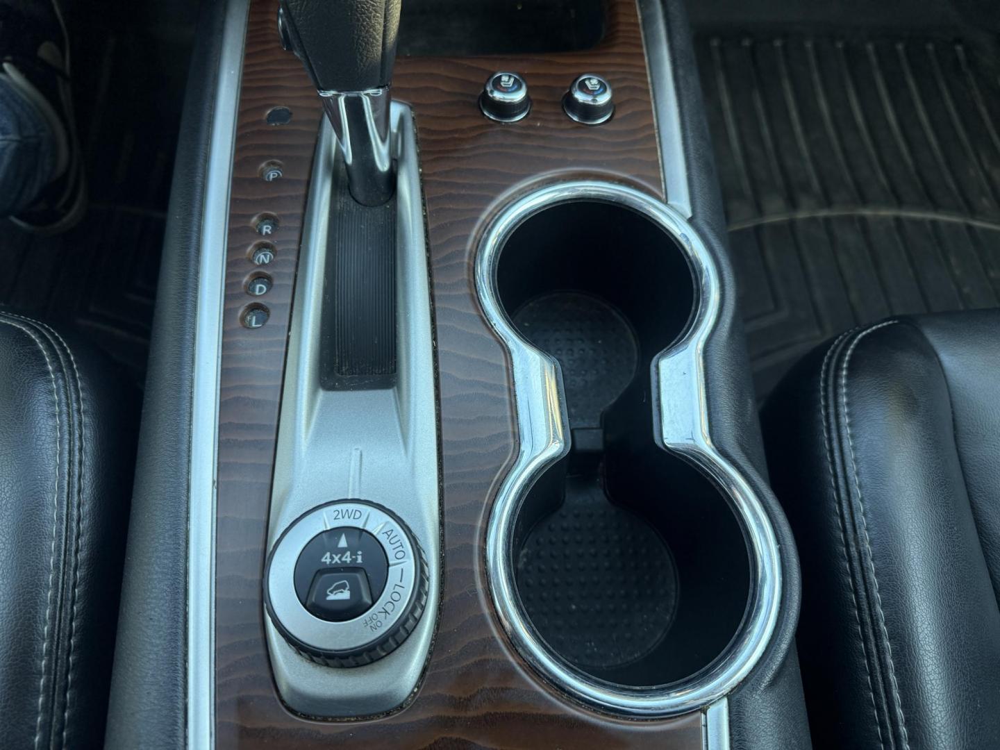 2018 Silver /Black Nissan Pathfinder Platinum 4WD (5N1DR2MM5JC) with an 3.5L V6 DOHC 24V engine, Automatic transmission, located at 547 E. Main St., Orwell, OH, 44076, (440) 437-5893, 41.535435, -80.847855 - 2018 Nissan Pathfinder Platinum 4WD – Luxurious, Capable, and Fully Loaded for Every Adventure Discover the perfect blend of comfort, technology, and power with this 2018 Nissan Pathfinder Platinum 4WD. Equipped with a robust 3.5L V6 engine and a 6,000-pound towing capacity, this SUV is ready t - Photo#38