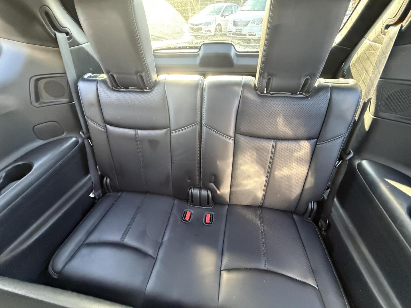 2018 Silver /Black Nissan Pathfinder Platinum 4WD (5N1DR2MM5JC) with an 3.5L V6 DOHC 24V engine, Automatic transmission, located at 547 E. Main St., Orwell, OH, 44076, (440) 437-5893, 41.535435, -80.847855 - 2018 Nissan Pathfinder Platinum 4WD – Luxurious, Capable, and Fully Loaded for Every Adventure Discover the perfect blend of comfort, technology, and power with this 2018 Nissan Pathfinder Platinum 4WD. Equipped with a robust 3.5L V6 engine and a 6,000-pound towing capacity, this SUV is ready t - Photo#44