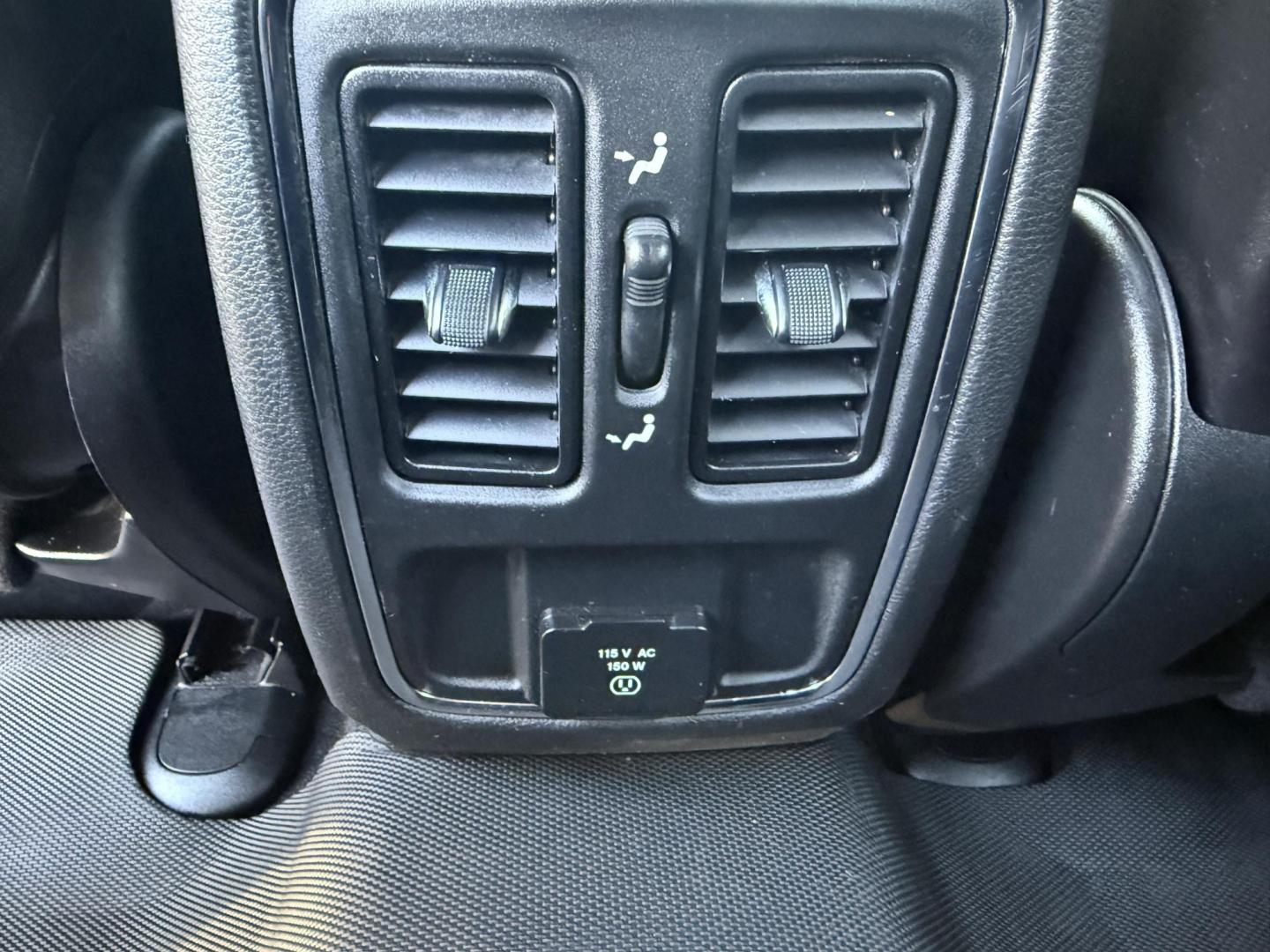 2017 Gray /Black Jeep Grand Cherokee Altitude 4WD (1C4RJFAG3HC) with an 3.6L V6 DOHC 24V engine, Automatic transmission, located at 11115 Chardon Rd. , Chardon, OH, 44024, (440) 214-9705, 41.580246, -81.241943 - ONE OWNER 2017 – Jeep Grand Cherokee Altitude 4WD – Stylish, Capable, and Loaded with Features Experience the perfect blend of rugged capability and refined comfort with this 2017 Jeep Grand Cherokee Altitude 4WD. Powered by a proven 3.6L Pentastar V6 engine paired with an 8-speed automatic t - Photo#39