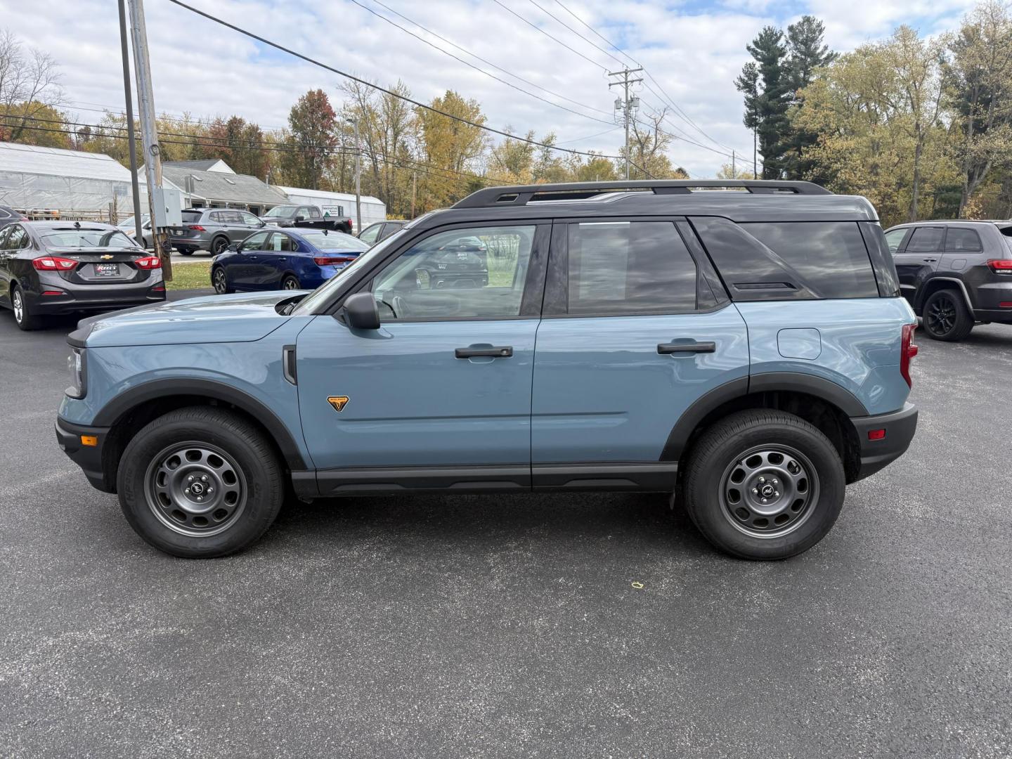 2022 Blue /Black Ford Bronco Sport Badlands (3FMCR9D96NR) with an 2.0L I4 DOHC 16V Turbo engine, Automatic transmission, located at 11115 Chardon Rd. , Chardon, OH, 44024, (440) 214-9705, 41.580246, -81.241943 - 2022 Ford Bronco Sport Badlands 4WD – Adventure-Ready with Cutting-Edge Technology Conquer the outdoors in style and confidence with this 2022 Ford Bronco Sport Badlands. Powered by a lively 2.0L EcoBoost turbocharged I4 engine and an 8-speed automatic transmission, this SUV delivers an impress - Photo#12