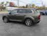 2020 Green /Black Kia Telluride EX AWD (5XYP3DHCXLG) with an 3.8L V6 DOHC 24V engine, Automatic transmission, located at 11115 Chardon Rd. , Chardon, OH, 44024, (440) 214-9705, 41.580246, -81.241943 - 2020 Kia Telluride EX AWD – Luxury, Safety, and Power in an Elegant SUV Experience the ultimate in comfort and capability with this 2020 Kia Telluride EX AWD. Powered by a responsive 3.8L GDI V6 engine paired with an 8-speed automatic transmission, this SUV offers a smooth ride and impressive t - Photo#11