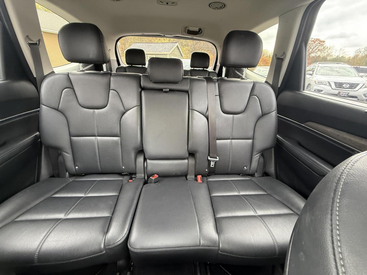 2020 Green /Black Kia Telluride EX AWD (5XYP3DHCXLG) with an 3.8L V6 DOHC 24V engine, Automatic transmission, located at 11115 Chardon Rd. , Chardon, OH, 44024, (440) 214-9705, 41.580246, -81.241943 - 2020 Kia Telluride EX AWD – Luxury, Safety, and Power in an Elegant SUV Experience the ultimate in comfort and capability with this 2020 Kia Telluride EX AWD. Powered by a responsive 3.8L GDI V6 engine paired with an 8-speed automatic transmission, this SUV offers a smooth ride and impressive t - Photo#36