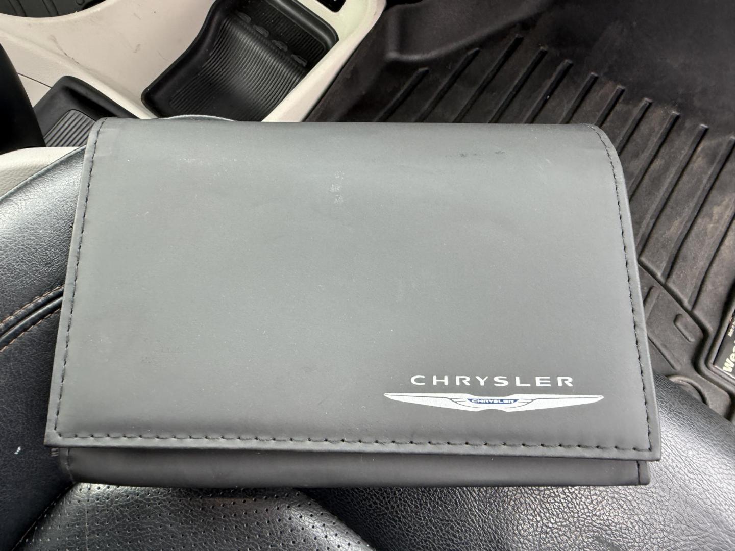 2018 Black /Black Chrysler Pacifica Touring-L (2C4RC1BG8JR) with an 3.6L V6 DOHC 24V engine, Automatic transmission, located at 11115 Chardon Rd. , Chardon, OH, 44024, (440) 214-9705, 41.580246, -81.241943 - Photo#45