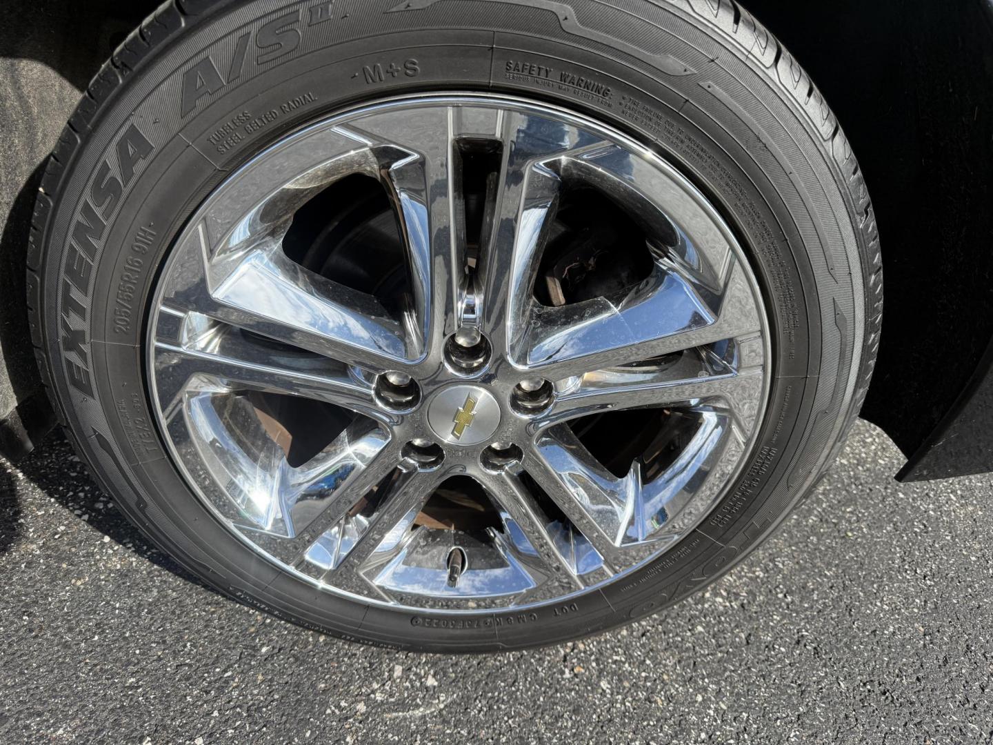 2017 Black /Black Chevrolet Cruze LT Auto (1G1BE5SM6H7) with an 1.4L I4 DOHC 16V TURBO engine, Automatic transmission, located at 11115 Chardon Rd. , Chardon, OH, 44024, (440) 214-9705, 41.580246, -81.241943 - 2017 Chevrolet Cruze LT Auto – Efficient, Stylish, and Tech-Ready Drive with confidence in this 2017 Chevrolet Cruze LT Auto, featuring a turbocharged 1.4L EcoTec engine paired with a smooth 6-speed automatic transmission. Enjoy impressive fuel efficiency with up to 34 MPG combined and 40 MPG h - Photo#11