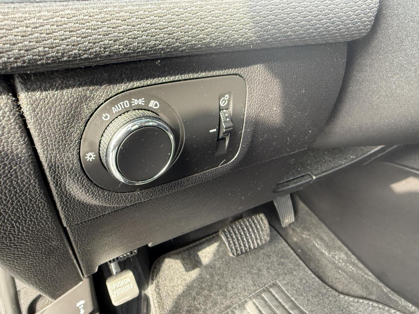 2017 Black /Black Chevrolet Cruze LT Auto (1G1BE5SM6H7) with an 1.4L I4 DOHC 16V TURBO engine, Automatic transmission, located at 11115 Chardon Rd. , Chardon, OH, 44024, (440) 214-9705, 41.580246, -81.241943 - 2017 Chevrolet Cruze LT Auto – Efficient, Stylish, and Tech-Ready Drive with confidence in this 2017 Chevrolet Cruze LT Auto, featuring a turbocharged 1.4L EcoTec engine paired with a smooth 6-speed automatic transmission. Enjoy impressive fuel efficiency with up to 34 MPG combined and 40 MPG h - Photo#22