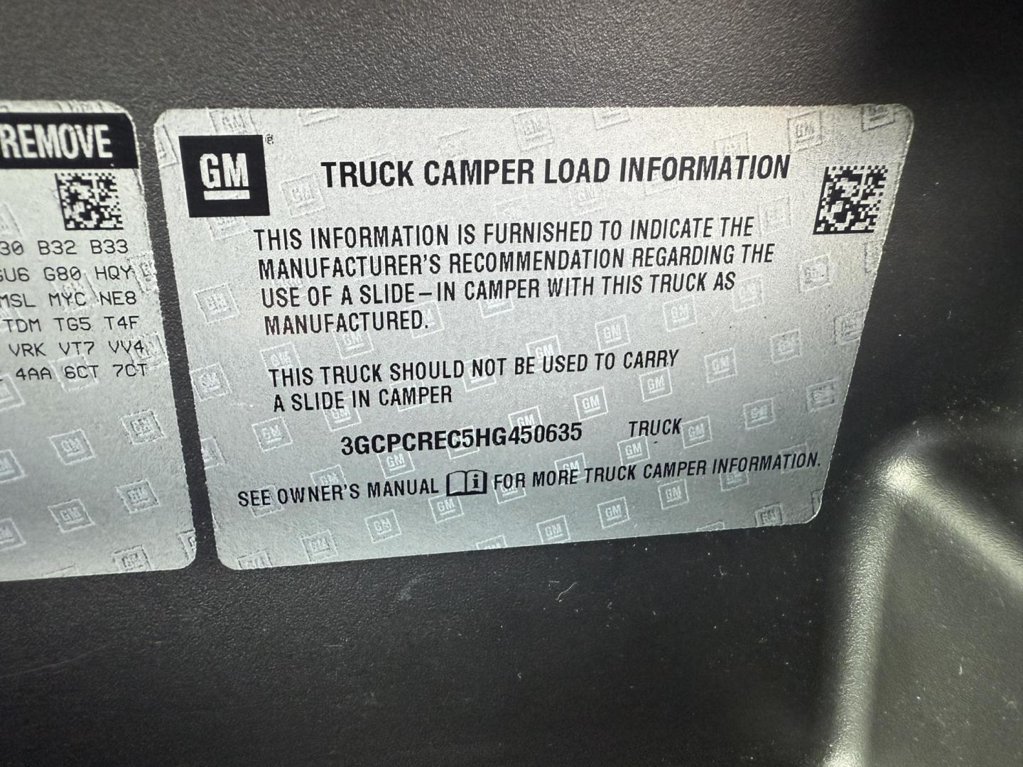 2017 White /Black Chevrolet Silverado 1500 LT Crew Cab 2WD (3GCPCREC5HG) with an 5.3L V8 OHV 16V engine, Automatic transmission, located at 11115 Chardon Rd. , Chardon, OH, 44024, (440) 214-9705, 41.580246, -81.241943 - 2017 Chevrolet Silverado 1500 LT Crew Cab 4WD – Rugged Power, Versatile Towing, and Modern Comfort Get ready to tackle any job or adventure with this 2017 Chevrolet Silverado 1500 LT Crew Cab 4WD. Equipped with a powerful 5.3L EcoTec3 V8 engine and a smooth 6-speed automatic transmission, this - Photo#42