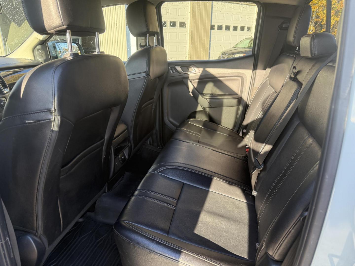 2021 Gray /Black Ford Ranger Lariat SuperCrew 4WD (1FTER4FHXML) with an 2.3L I4 DOHC 16V Turbo engine, Automatic transmission, located at 547 E. Main St., Orwell, OH, 44076, (440) 437-5893, 41.535435, -80.847855 - One Owner – 2021 Ford Ranger Lariat Crew Cab – Off-Road Capability Meets Modern Luxury Tackle every journey in comfort and style with this 2021 Ford Ranger Lariat Crew Cab. Powered by a turbocharged 2.3L EcoBoost engine and a 10-speed automatic transmission, this truck delivers efficient powe - Photo#41