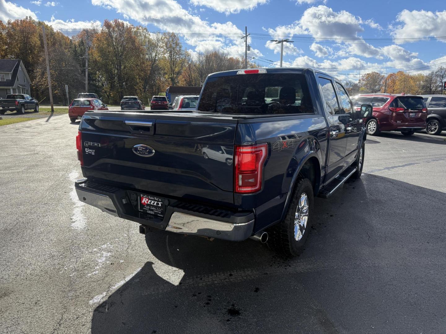 2015 Blue /Black Ford F-150 Lariat SuperCrew 5.5-ft. Bed 4WD (1FTEW1EG2FF) with an 3.5L V6 TWIN TURBO engine, 6-Speed Automatic transmission, located at 547 E. Main St., Orwell, OH, 44076, (440) 437-5893, 41.535435, -80.847855 - 2015 Ford F-150 Lariat Crew Cab – Power, Luxury, and Advanced Capability Experience top-tier performance and premium comfort with this 2015 Ford F-150 Lariat Crew Cab. Under the hood, the powerful 3.5L Twin Turbo EcoBoost engine delivers an impressive 365 horsepower and 420 lb-ft of torque, pai - Photo#8