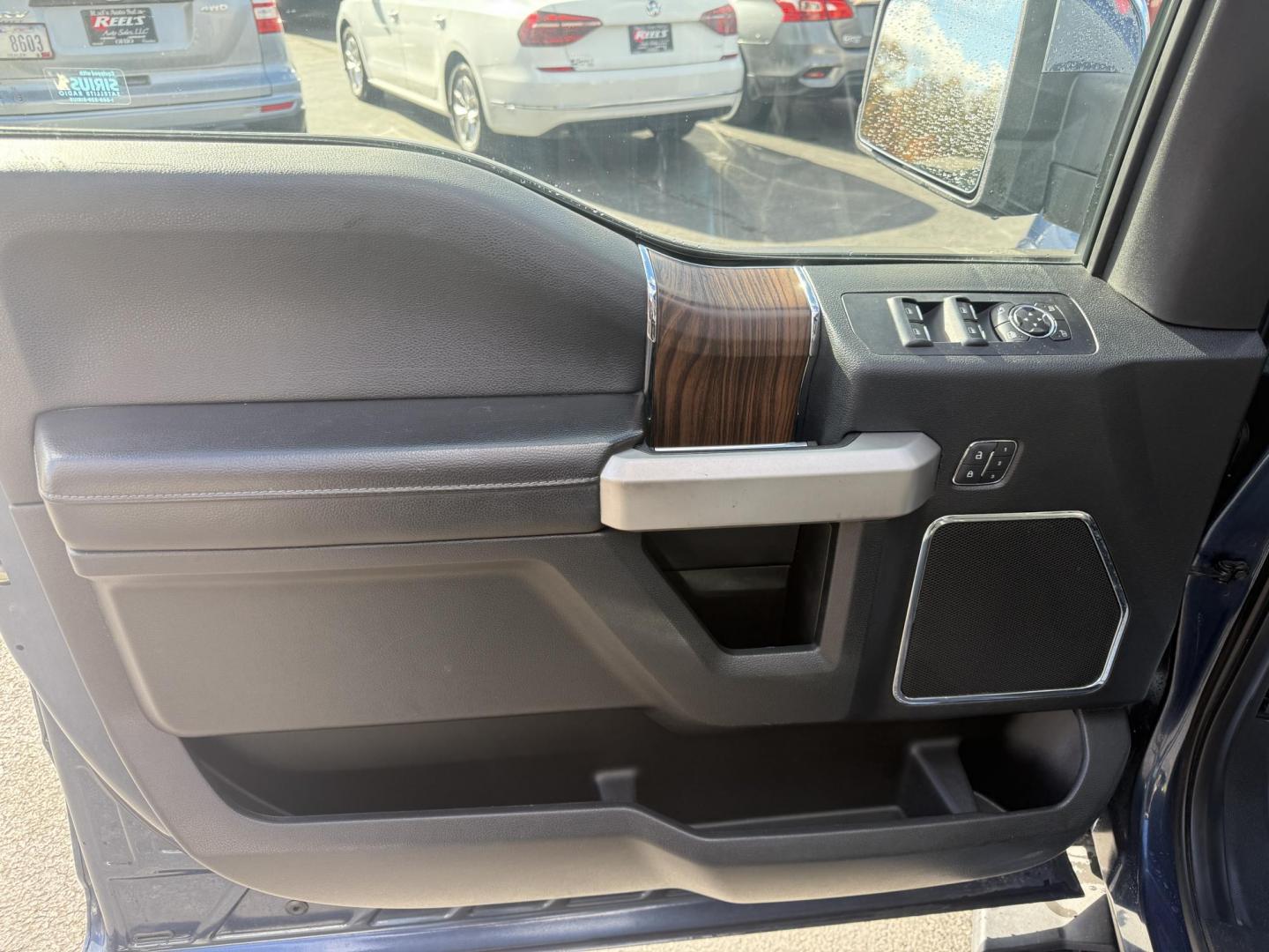 2015 Blue /Black Ford F-150 Lariat SuperCrew 5.5-ft. Bed 4WD (1FTEW1EG2FF) with an 3.5L V6 TWIN TURBO engine, 6-Speed Automatic transmission, located at 547 E. Main St., Orwell, OH, 44076, (440) 437-5893, 41.535435, -80.847855 - 2015 Ford F-150 Lariat Crew Cab – Power, Luxury, and Advanced Capability Experience top-tier performance and premium comfort with this 2015 Ford F-150 Lariat Crew Cab. Under the hood, the powerful 3.5L Twin Turbo EcoBoost engine delivers an impressive 365 horsepower and 420 lb-ft of torque, pai - Photo#18