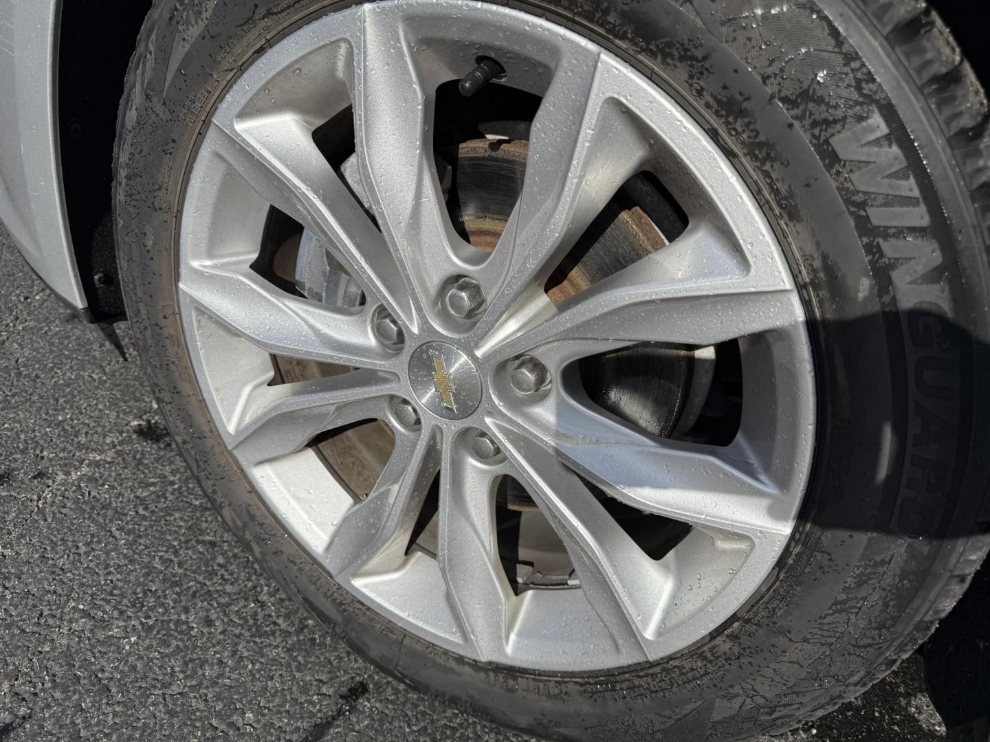 2019 Silver /Black Chevrolet Malibu LT (1G1ZD5ST6KF) with an 1.5L I4 DOHC 16V Turbo engine, Automatic transmission, located at 547 E. Main St., Orwell, OH, 44076, (440) 437-5893, 41.535435, -80.847855 - ONE OWNER – 2019 Chevrolet Malibu LT – Modern Efficiency, Comfort, and Advanced Technology – Brand New Tires Upgrade your daily drive with this 2019 Chevrolet Malibu LT. Powered by a fuel-efficient 1.5L Turbocharged EcoTec engine, this sedan delivers an impressive 36 MPG highway and 32 MPG - Photo#13