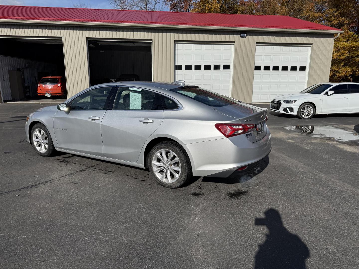 2019 Silver /Black Chevrolet Malibu LT (1G1ZD5ST6KF) with an 1.5L I4 DOHC 16V Turbo engine, Automatic transmission, located at 547 E. Main St., Orwell, OH, 44076, (440) 437-5893, 41.535435, -80.847855 - ONE OWNER – 2019 Chevrolet Malibu LT – Modern Efficiency, Comfort, and Advanced Technology – Brand New Tires Upgrade your daily drive with this 2019 Chevrolet Malibu LT. Powered by a fuel-efficient 1.5L Turbocharged EcoTec engine, this sedan delivers an impressive 36 MPG highway and 32 MPG - Photo#10