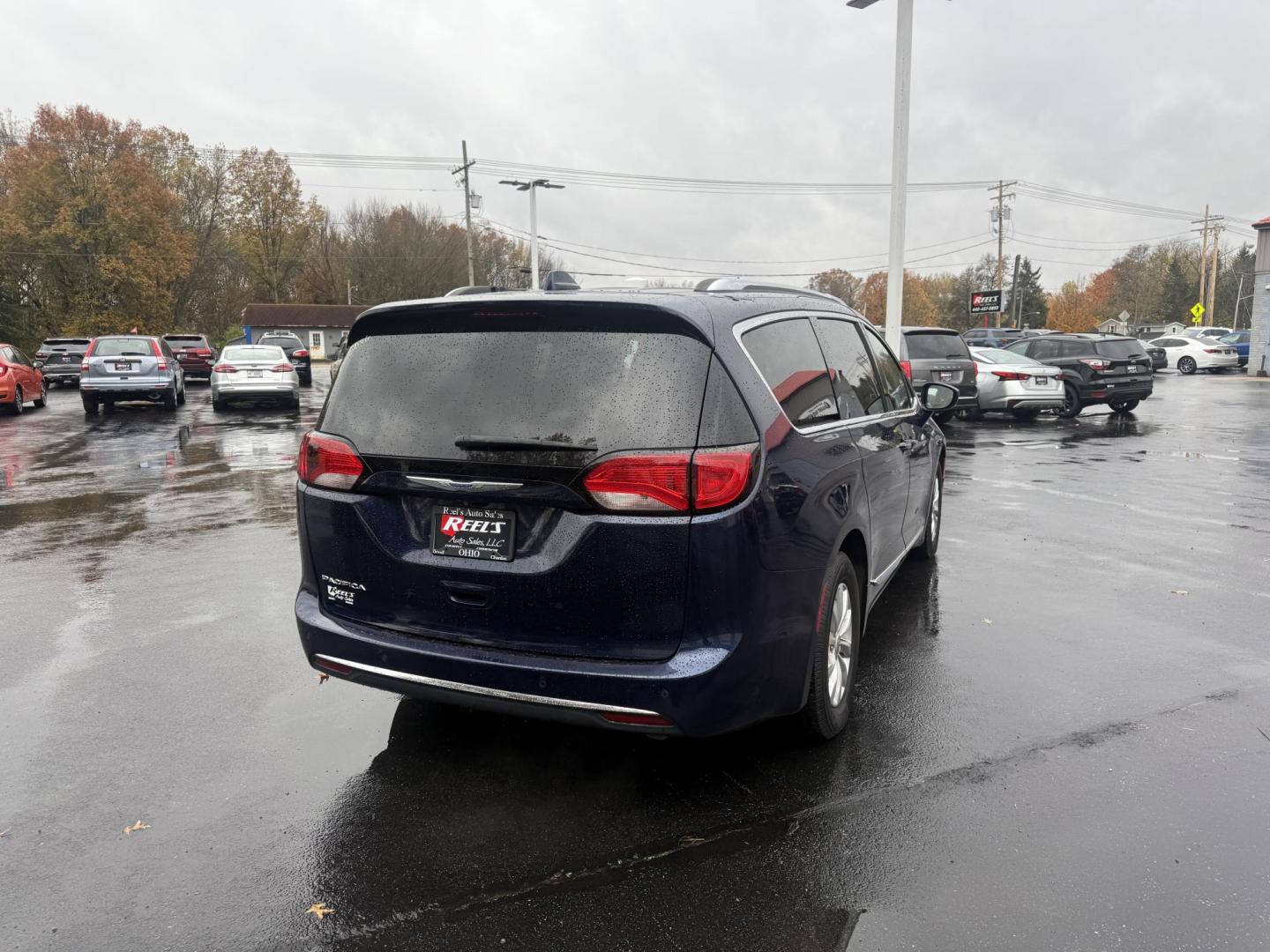 2019 Blue /Black Chrysler Pacifica Touring-L (2C4RC1BG6KR) with an 3.6L V6 DOHC 24V engine, 9A transmission, located at 547 E. Main St., Orwell, OH, 44076, (440) 437-5893, 41.535435, -80.847855 - 2019 Chrysler Pacifica Touring L – Family Comfort, Advanced Safety, and Unmatched Versatility Upgrade your family’s ride with this 2019 Chrysler Pacifica Touring L, designed for comfort, convenience, and peace of mind. Powered by a reliable 3.6L Pentastar V6 engine and a smooth 9-speed automa - Photo#7