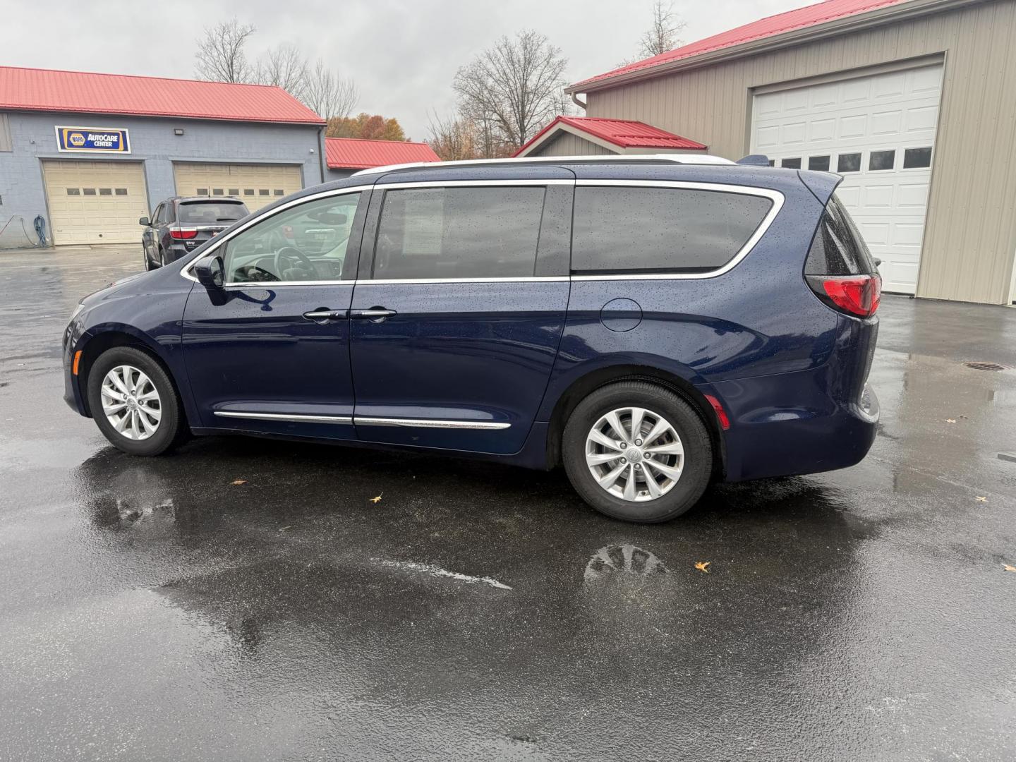 2019 Blue /Black Chrysler Pacifica Touring-L (2C4RC1BG6KR) with an 3.6L V6 DOHC 24V engine, 9A transmission, located at 547 E. Main St., Orwell, OH, 44076, (440) 437-5893, 41.535435, -80.847855 - 2019 Chrysler Pacifica Touring L – Family Comfort, Advanced Safety, and Unmatched Versatility Upgrade your family’s ride with this 2019 Chrysler Pacifica Touring L, designed for comfort, convenience, and peace of mind. Powered by a reliable 3.6L Pentastar V6 engine and a smooth 9-speed automa - Photo#10