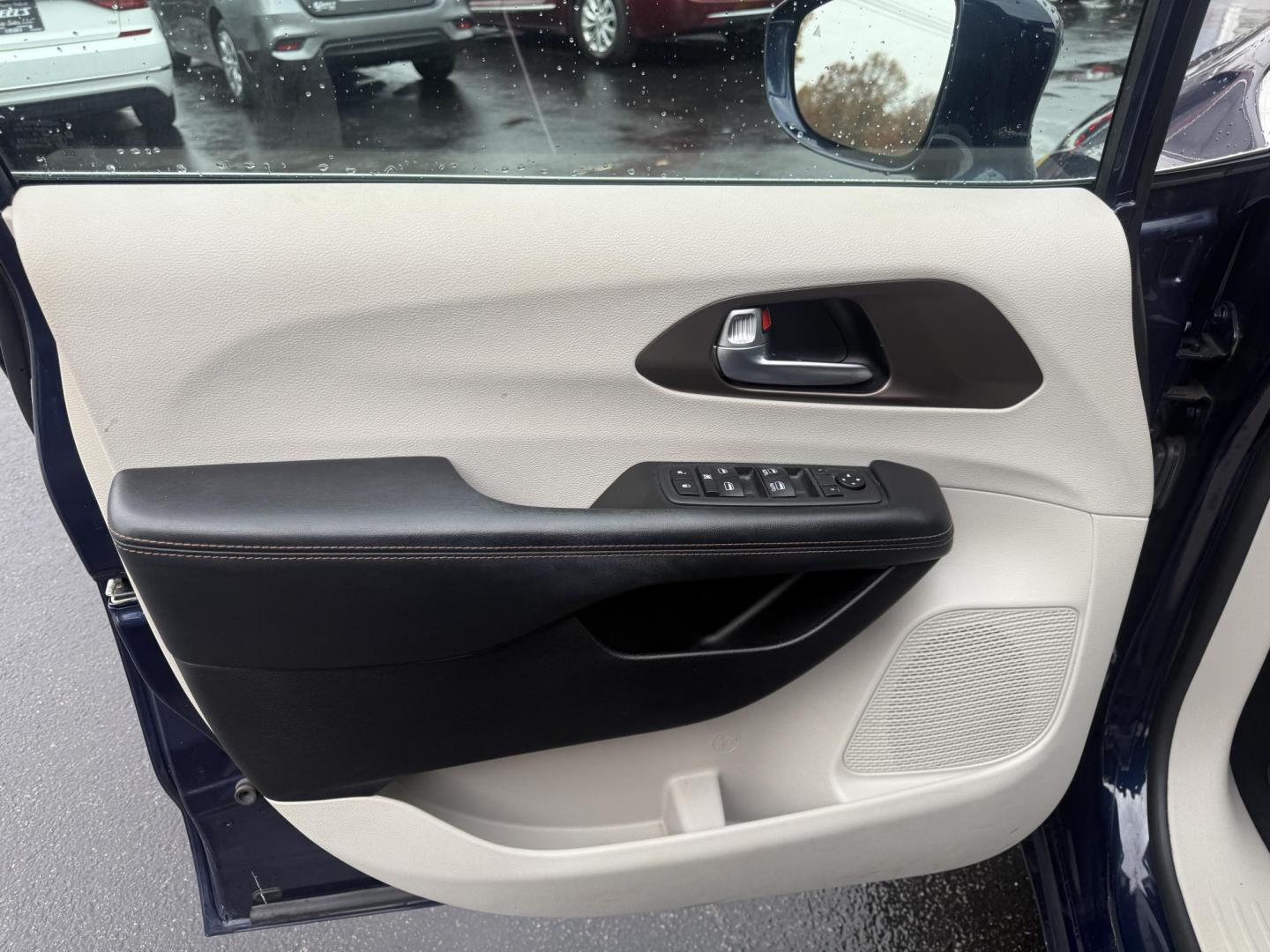 2019 Blue /Black Chrysler Pacifica Touring-L (2C4RC1BG6KR) with an 3.6L V6 DOHC 24V engine, 9A transmission, located at 547 E. Main St., Orwell, OH, 44076, (440) 437-5893, 41.535435, -80.847855 - 2019 Chrysler Pacifica Touring L – Family Comfort, Advanced Safety, and Unmatched Versatility Upgrade your family’s ride with this 2019 Chrysler Pacifica Touring L, designed for comfort, convenience, and peace of mind. Powered by a reliable 3.6L Pentastar V6 engine and a smooth 9-speed automa - Photo#16