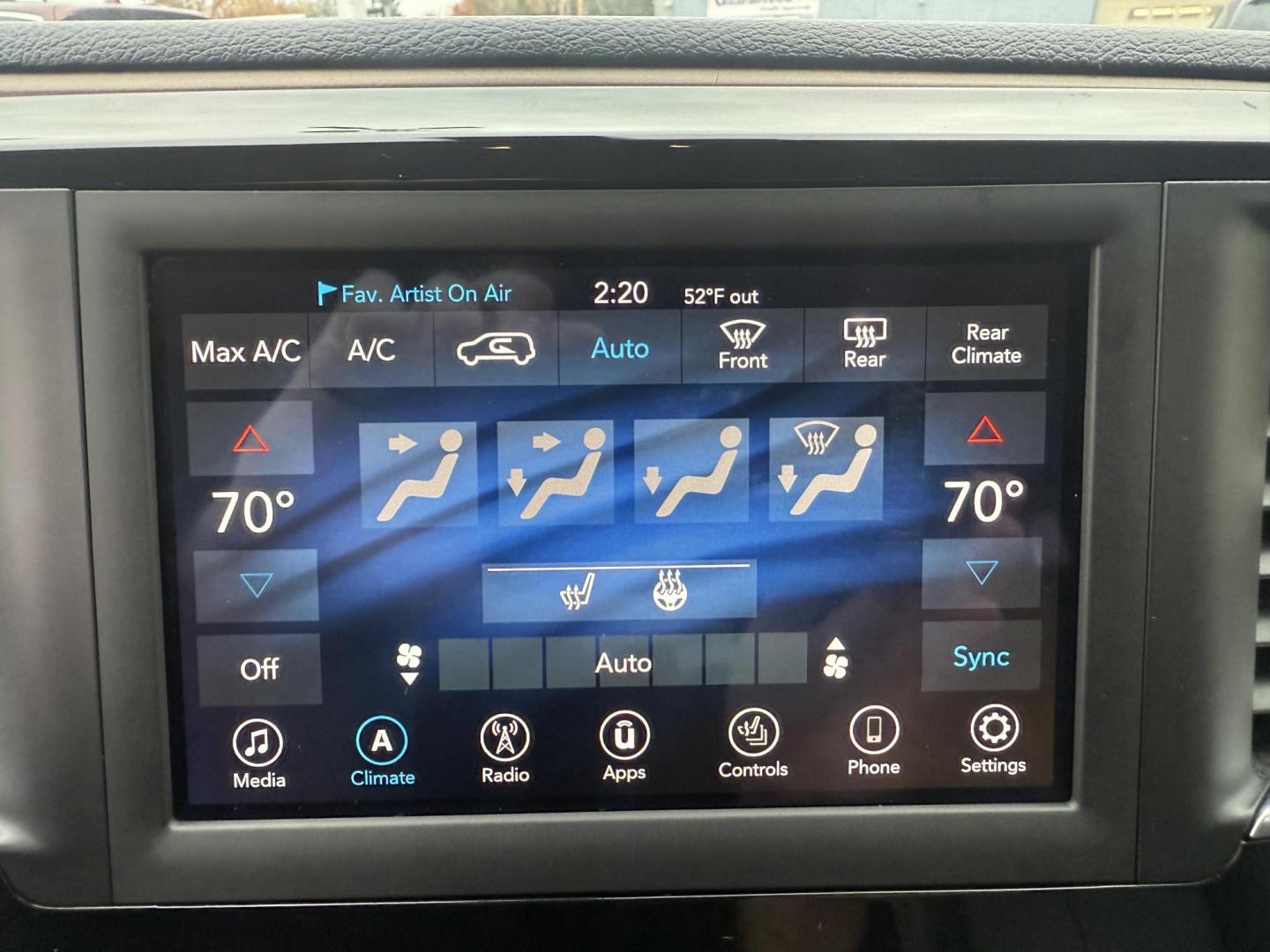 2019 Blue /Black Chrysler Pacifica Touring-L (2C4RC1BG6KR) with an 3.6L V6 DOHC 24V engine, 9A transmission, located at 547 E. Main St., Orwell, OH, 44076, (440) 437-5893, 41.535435, -80.847855 - 2019 Chrysler Pacifica Touring L – Family Comfort, Advanced Safety, and Unmatched Versatility Upgrade your family’s ride with this 2019 Chrysler Pacifica Touring L, designed for comfort, convenience, and peace of mind. Powered by a reliable 3.6L Pentastar V6 engine and a smooth 9-speed automa - Photo#26