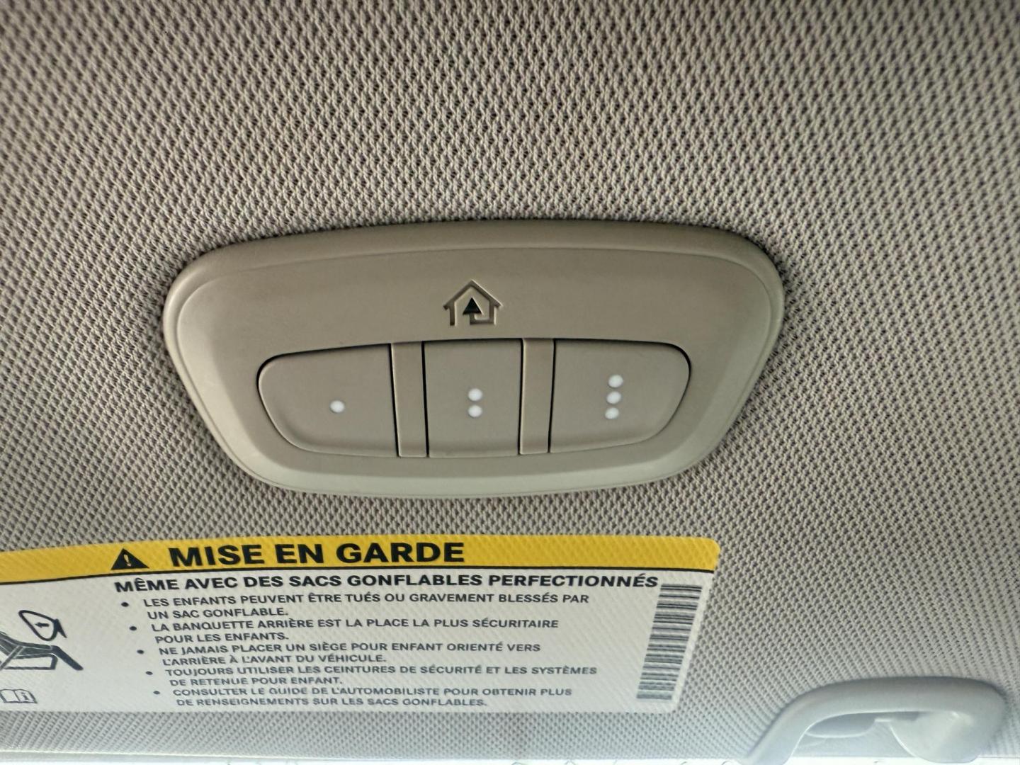 2019 Blue /Black Chrysler Pacifica Touring-L (2C4RC1BG6KR) with an 3.6L V6 DOHC 24V engine, 9A transmission, located at 547 E. Main St., Orwell, OH, 44076, (440) 437-5893, 41.535435, -80.847855 - 2019 Chrysler Pacifica Touring L – Family Comfort, Advanced Safety, and Unmatched Versatility Upgrade your family’s ride with this 2019 Chrysler Pacifica Touring L, designed for comfort, convenience, and peace of mind. Powered by a reliable 3.6L Pentastar V6 engine and a smooth 9-speed automa - Photo#29