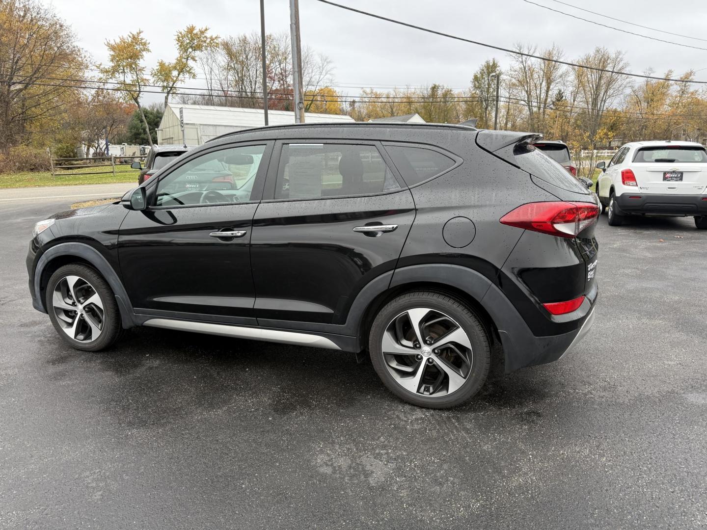 2017 Black /Black Hyundai Tucson Limited Ultimate AWD (KM8J3CA27HU) with an 1.6L I4 DOHC 16V Turbo engine, Automatic transmission, located at 11115 Chardon Rd. , Chardon, OH, 44024, (440) 214-9705, 41.580246, -81.241943 - One Owner – 2017 Hyundai Tucson Limited Ultimate AWD – Luxury, Technology, and All-Weather Confidence Elevate your driving experience with this 2017 Hyundai Tucson Limited Ultimate AWD, blending sophisticated features, advanced safety, and impressive performance. Powered by a 1.6L Turbocharge - Photo#10