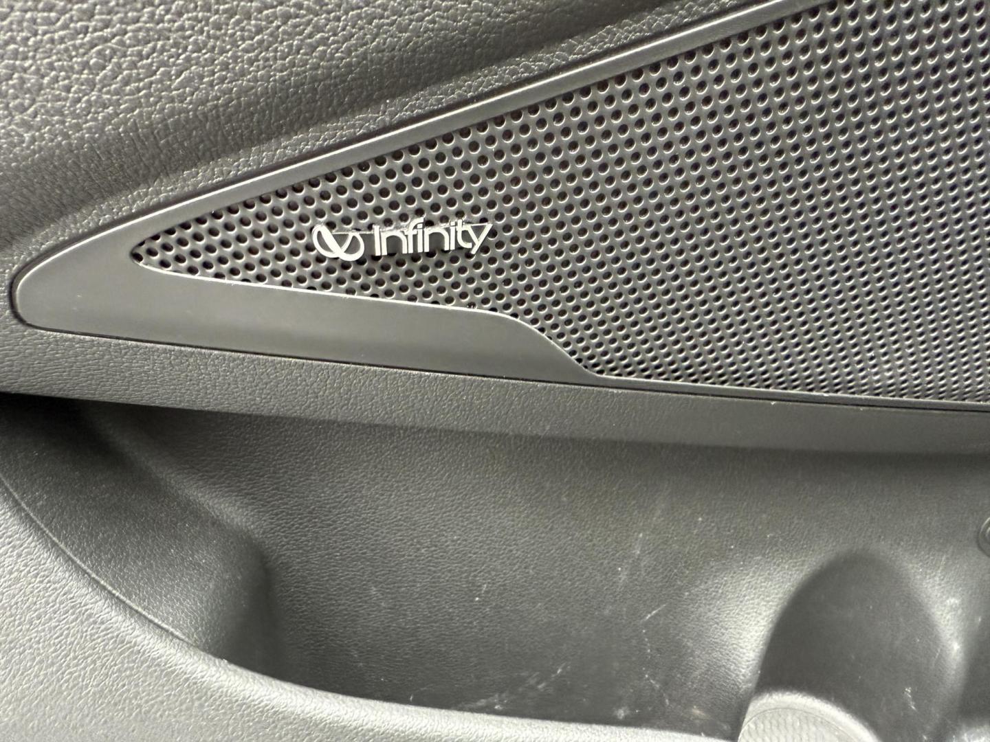 2017 Black /Black Hyundai Tucson Limited Ultimate AWD (KM8J3CA27HU) with an 1.6L I4 DOHC 16V Turbo engine, Automatic transmission, located at 11115 Chardon Rd. , Chardon, OH, 44024, (440) 214-9705, 41.580246, -81.241943 - One Owner – 2017 Hyundai Tucson Limited Ultimate AWD – Luxury, Technology, and All-Weather Confidence Elevate your driving experience with this 2017 Hyundai Tucson Limited Ultimate AWD, blending sophisticated features, advanced safety, and impressive performance. Powered by a 1.6L Turbocharge - Photo#18