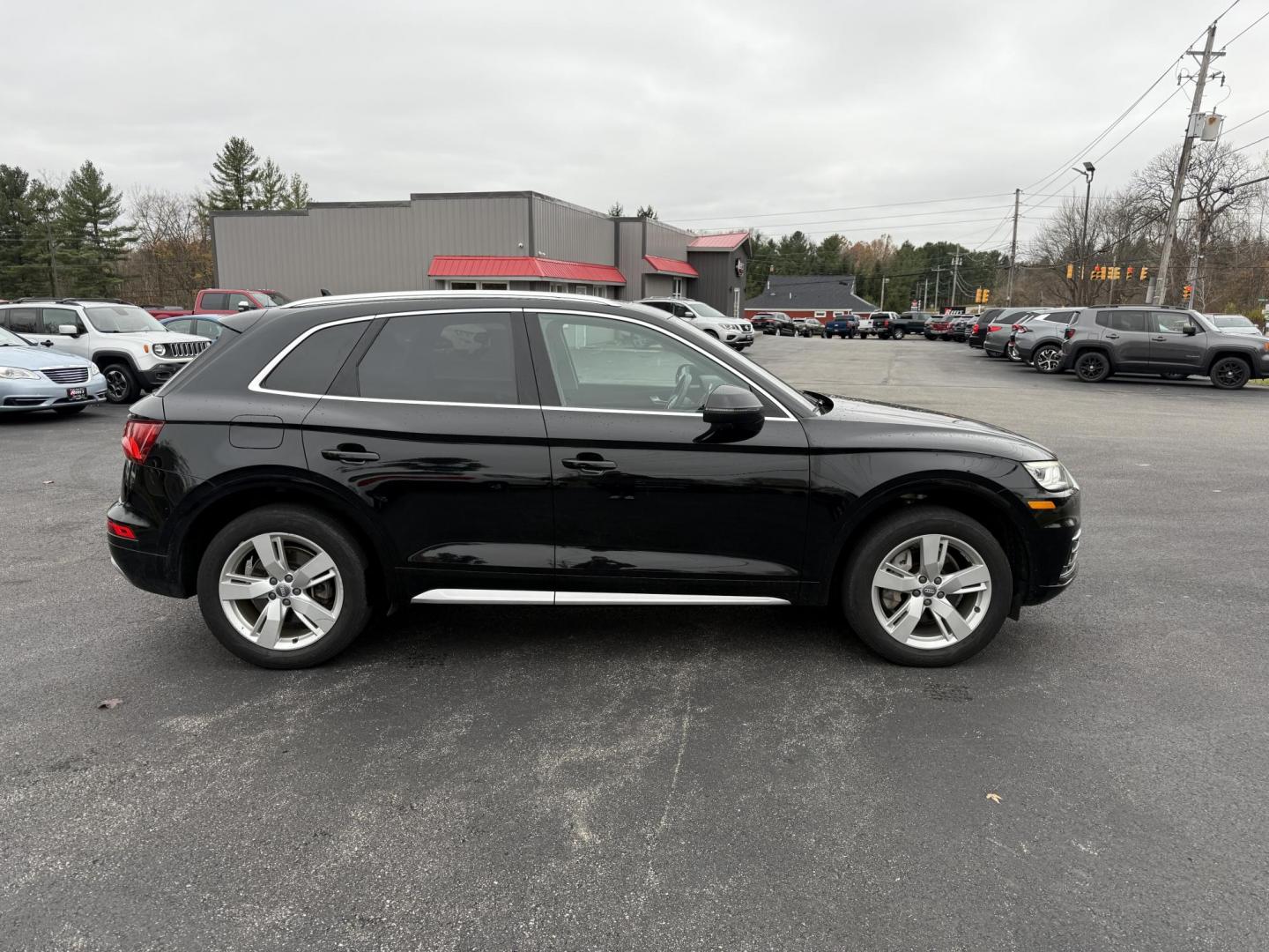 2018 Black /Black Audi Q5 2.0T Premium Plus quattro (WA1BNAFYXJ2) with an 2.0L I4 DOHC 16V Turbo engine, Automatic transmission, located at 11115 Chardon Rd. , Chardon, OH, 44024, (440) 214-9705, 41.580246, -81.241943 - One Owner – 2018 Audi Q5 Premium Plus – Luxury, Performance, and Technology in Perfect Harmony Experience the ultimate in luxury and versatility with this 2018 Audi Q5 Premium Plus. Powered by a spirited 2.0L Turbocharged I4 engine and equipped with Audi’s renowned Quattro all-wheel drive s - Photo#5