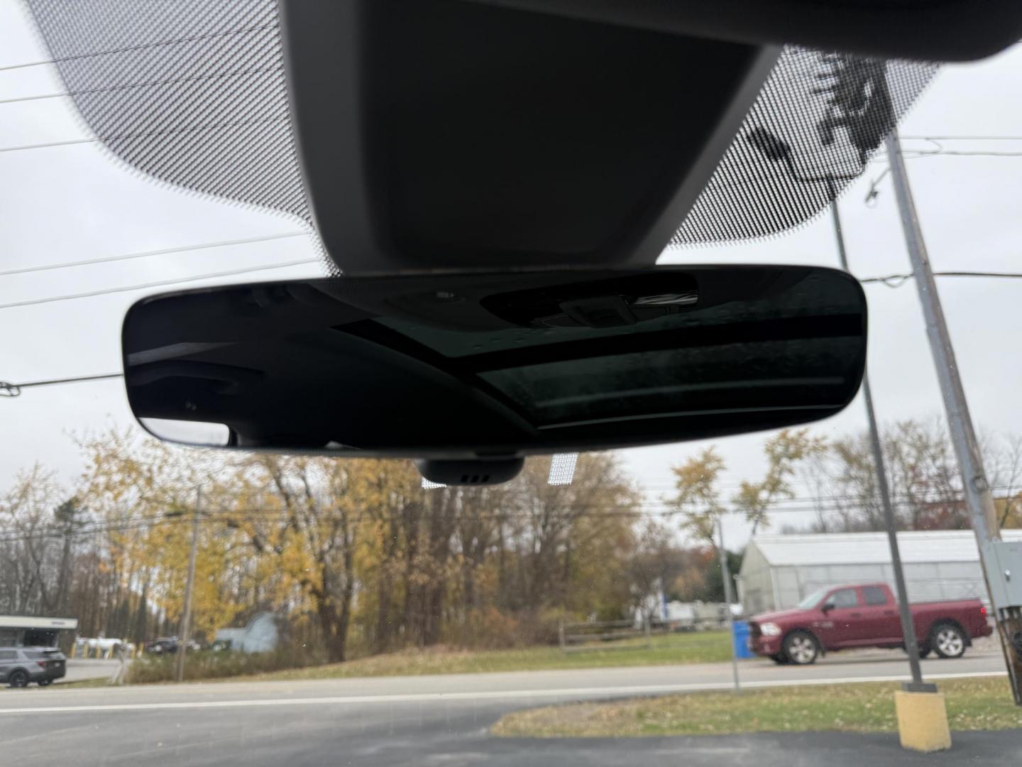 2018 Black /Black Audi Q5 2.0T Premium Plus quattro (WA1BNAFYXJ2) with an 2.0L I4 DOHC 16V Turbo engine, Automatic transmission, located at 11115 Chardon Rd. , Chardon, OH, 44024, (440) 214-9705, 41.580246, -81.241943 - One Owner – 2018 Audi Q5 Premium Plus – Luxury, Performance, and Technology in Perfect Harmony Experience the ultimate in luxury and versatility with this 2018 Audi Q5 Premium Plus. Powered by a spirited 2.0L Turbocharged I4 engine and equipped with Audi’s renowned Quattro all-wheel drive s - Photo#36