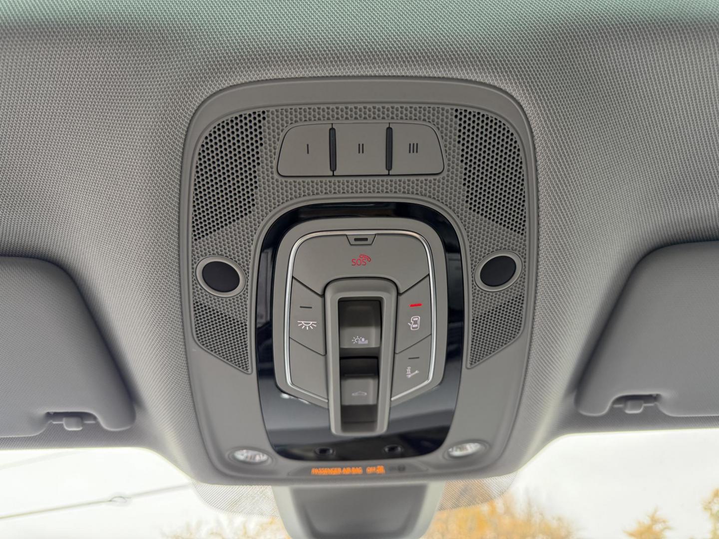 2018 Black /Black Audi Q5 2.0T Premium Plus quattro (WA1BNAFYXJ2) with an 2.0L I4 DOHC 16V Turbo engine, Automatic transmission, located at 11115 Chardon Rd. , Chardon, OH, 44024, (440) 214-9705, 41.580246, -81.241943 - One Owner – 2018 Audi Q5 Premium Plus – Luxury, Performance, and Technology in Perfect Harmony Experience the ultimate in luxury and versatility with this 2018 Audi Q5 Premium Plus. Powered by a spirited 2.0L Turbocharged I4 engine and equipped with Audi’s renowned Quattro all-wheel drive s - Photo#37