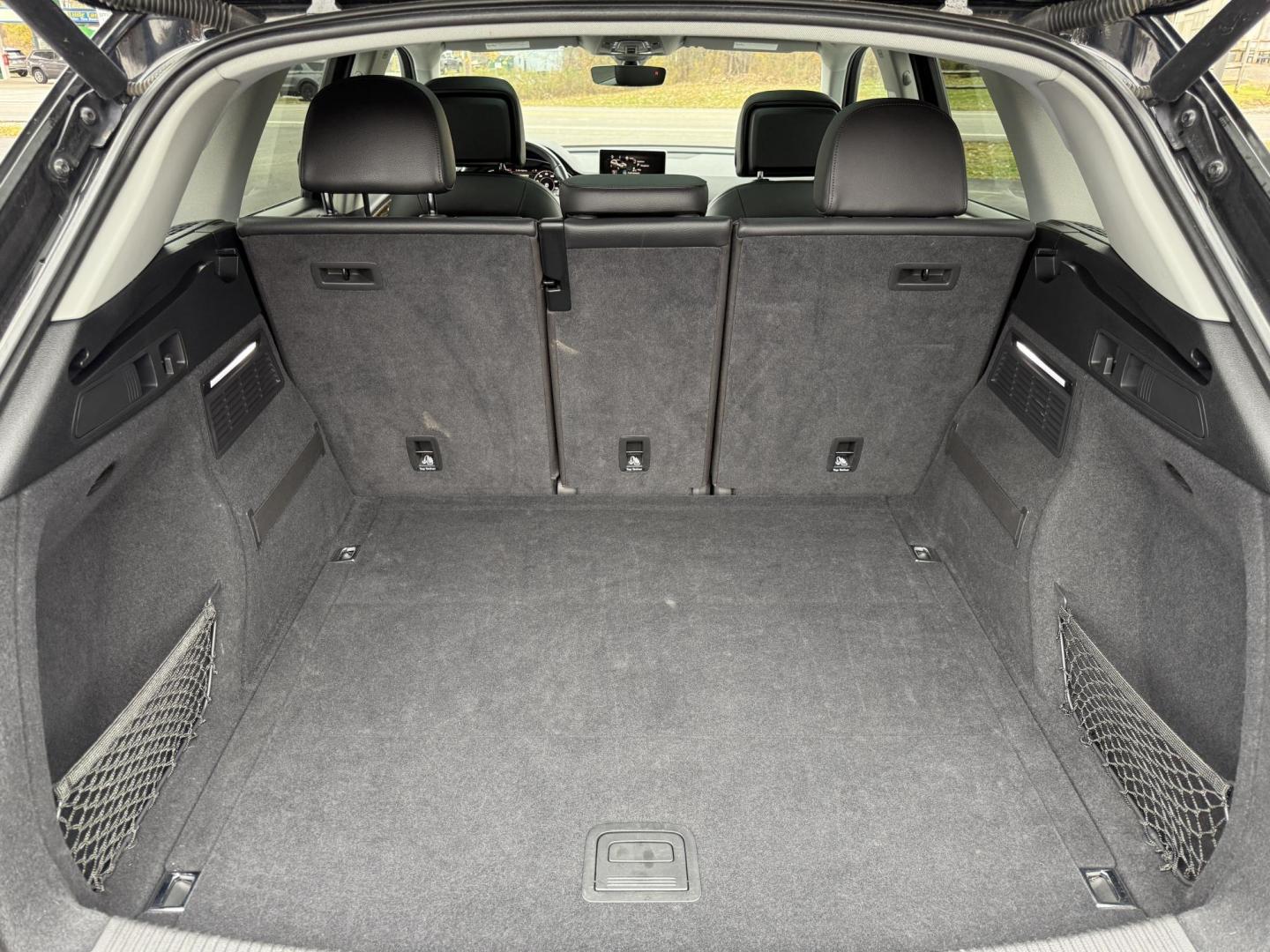 2018 Black /Black Audi Q5 2.0T Premium Plus quattro (WA1BNAFYXJ2) with an 2.0L I4 DOHC 16V Turbo engine, Automatic transmission, located at 11115 Chardon Rd. , Chardon, OH, 44024, (440) 214-9705, 41.580246, -81.241943 - One Owner – 2018 Audi Q5 Premium Plus – Luxury, Performance, and Technology in Perfect Harmony Experience the ultimate in luxury and versatility with this 2018 Audi Q5 Premium Plus. Powered by a spirited 2.0L Turbocharged I4 engine and equipped with Audi’s renowned Quattro all-wheel drive s - Photo#44