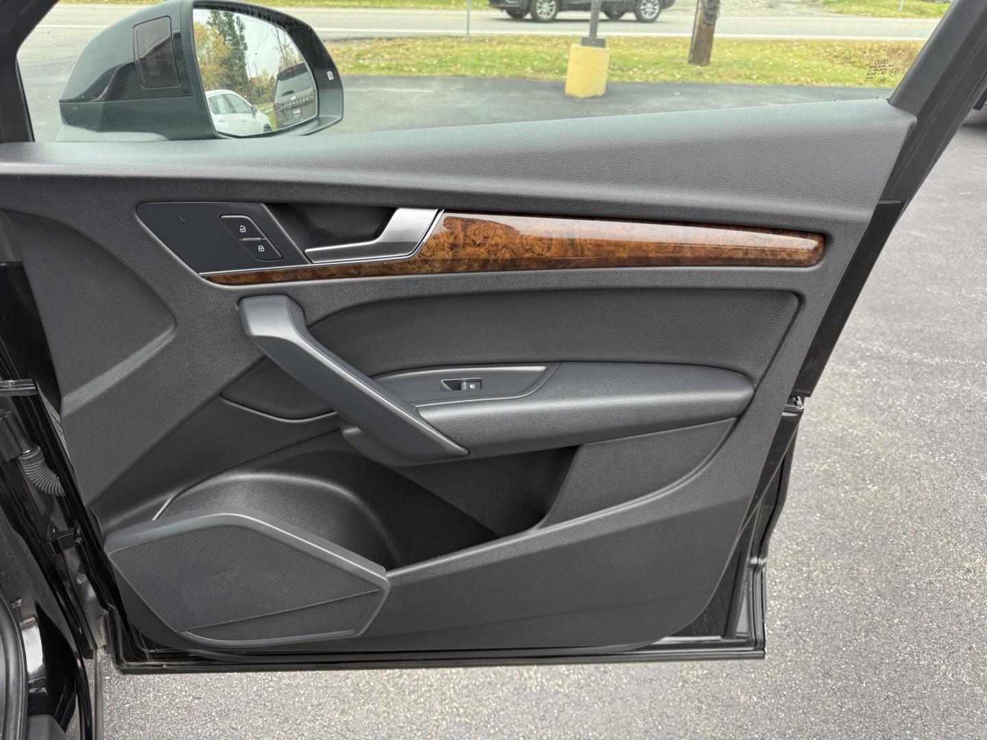 2018 Black /Black Audi Q5 2.0T Premium Plus quattro (WA1BNAFYXJ2) with an 2.0L I4 DOHC 16V Turbo engine, Automatic transmission, located at 11115 Chardon Rd. , Chardon, OH, 44024, (440) 214-9705, 41.580246, -81.241943 - One Owner – 2018 Audi Q5 Premium Plus – Luxury, Performance, and Technology in Perfect Harmony Experience the ultimate in luxury and versatility with this 2018 Audi Q5 Premium Plus. Powered by a spirited 2.0L Turbocharged I4 engine and equipped with Audi’s renowned Quattro all-wheel drive s - Photo#53