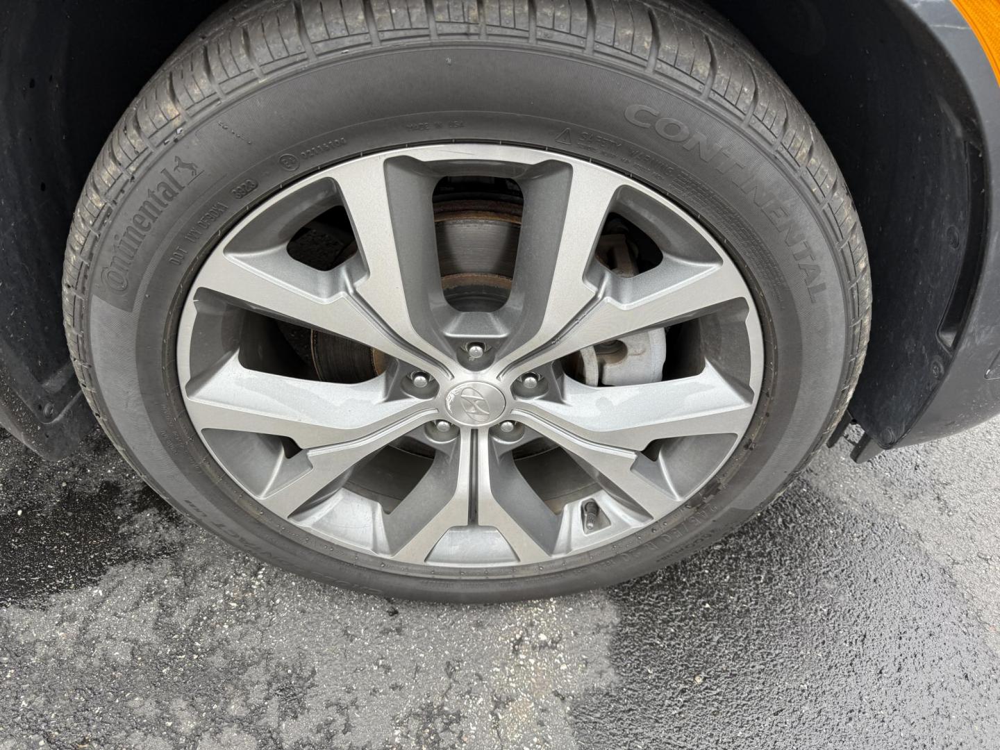 2021 Gray /Black Hyundai Palisade Limited AWD (KM8R5DHE8MU) with an 3.8L V6 DOHC 24V engine, Automatic transmission, located at 11115 Chardon Rd. , Chardon, OH, 44024, (440) 214-9705, 41.580246, -81.241943 - 2021 Hyundai Palisade Limited AWD – Luxury, Technology, and Family-Ready Performance Elevate your driving experience with this 2021 Hyundai Palisade Limited AWD, blending premium comfort, advanced safety, and impressive versatility. Powered by a smooth 3.8L GDI V6 engine paired with an 8-speed - Photo#5