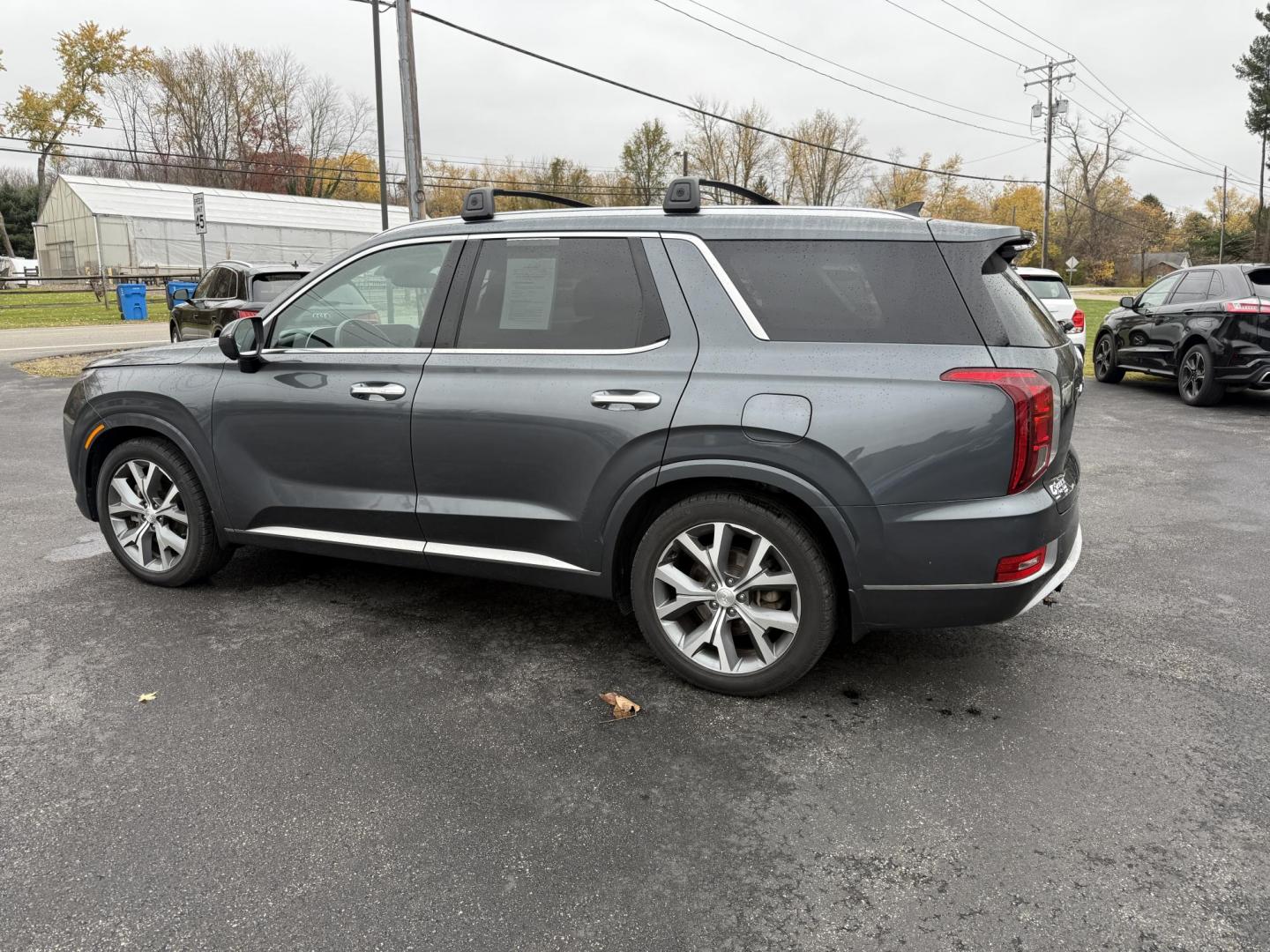 2021 Gray /Black Hyundai Palisade Limited AWD (KM8R5DHE8MU) with an 3.8L V6 DOHC 24V engine, Automatic transmission, located at 11115 Chardon Rd. , Chardon, OH, 44024, (440) 214-9705, 41.580246, -81.241943 - 2021 Hyundai Palisade Limited AWD – Luxury, Technology, and Family-Ready Performance Elevate your driving experience with this 2021 Hyundai Palisade Limited AWD, blending premium comfort, advanced safety, and impressive versatility. Powered by a smooth 3.8L GDI V6 engine paired with an 8-speed - Photo#12