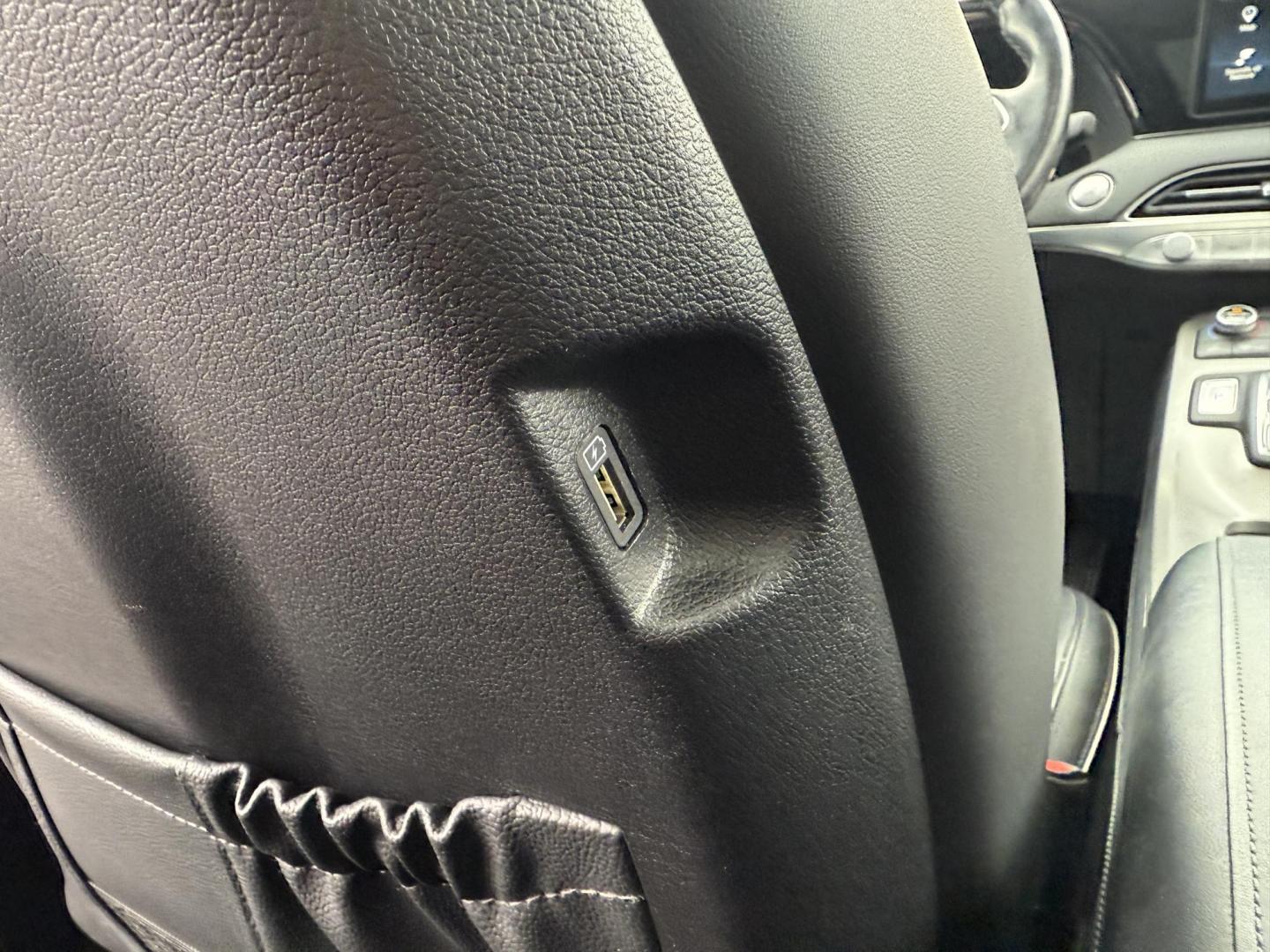 2021 Gray /Black Hyundai Palisade Limited AWD (KM8R5DHE8MU) with an 3.8L V6 DOHC 24V engine, Automatic transmission, located at 11115 Chardon Rd. , Chardon, OH, 44024, (440) 214-9705, 41.580246, -81.241943 - 2021 Hyundai Palisade Limited AWD – Luxury, Technology, and Family-Ready Performance Elevate your driving experience with this 2021 Hyundai Palisade Limited AWD, blending premium comfort, advanced safety, and impressive versatility. Powered by a smooth 3.8L GDI V6 engine paired with an 8-speed - Photo#42